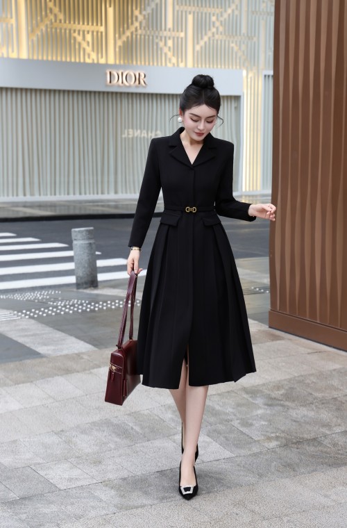 Dior Elegant Lapel Pleated Dress with Belt - Sophisticated & Flattering 1 Dior Elegant Lapel Pleated Dress with Belt - Sophisticated & Flattering