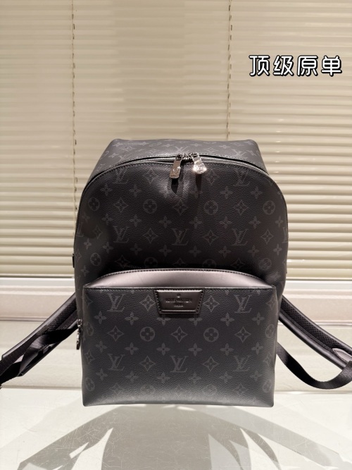 Louis Vuitton Apollo Backpack Black Monogram Shadow Leather,28 x 38 cm 1 Louis Vuitton Apollo Backpack Black Monogram Shadow Leather,28 x 38 cm