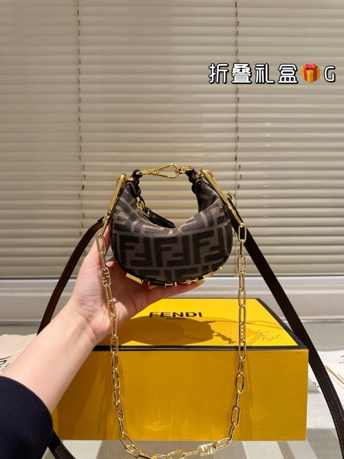 Fendi Graphy Moon Bag, Elegant Designer Handbag, 15cm 1 Fendi Graphy Moon Bag, Elegant Designer Handbag, 15cm