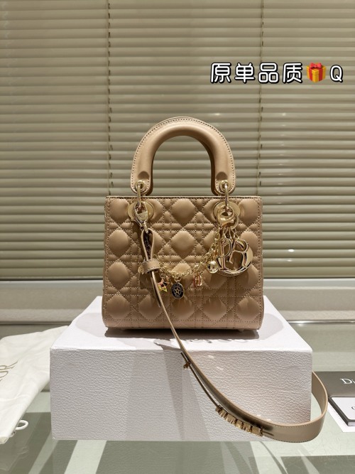 Dior Lady Dior Bag, Beige Leather, Classic Design, 20 cm 1 Dior Lady Dior Bag, Beige Leather, Classic Design, 20 cm