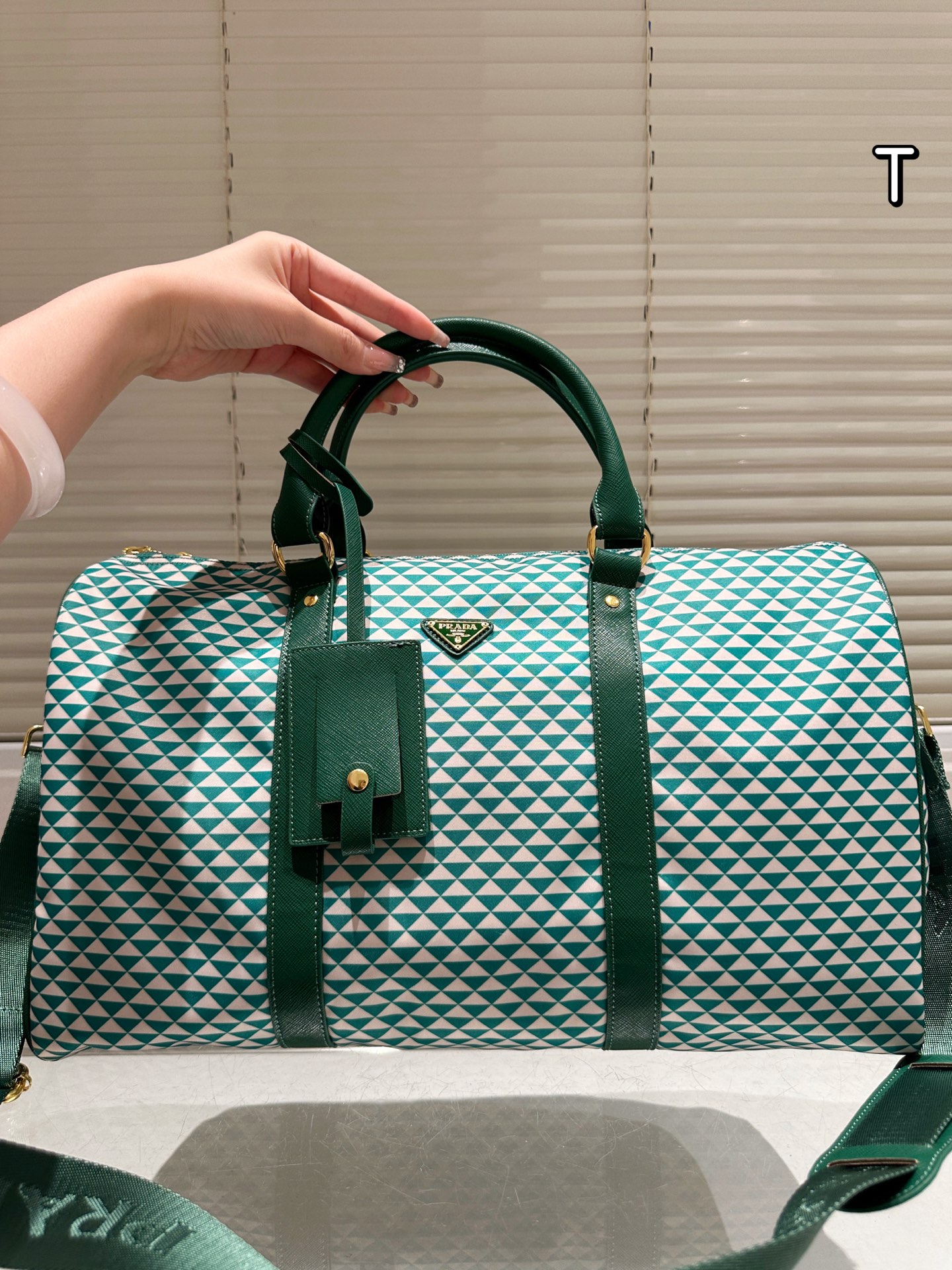 Prada Nylon Reistas met Geometrisch Patroon - Groen & Wit - 40x30 cm