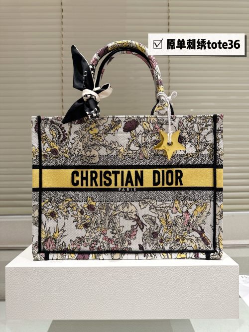 Dior Book Tote Bag - Latest Embroidered Design, 35*28cm, with Box and Inner Lining 1 Dior Book Tote Bag - Latest Embroidered Design, 35*28cm, with Box and Inner Lining