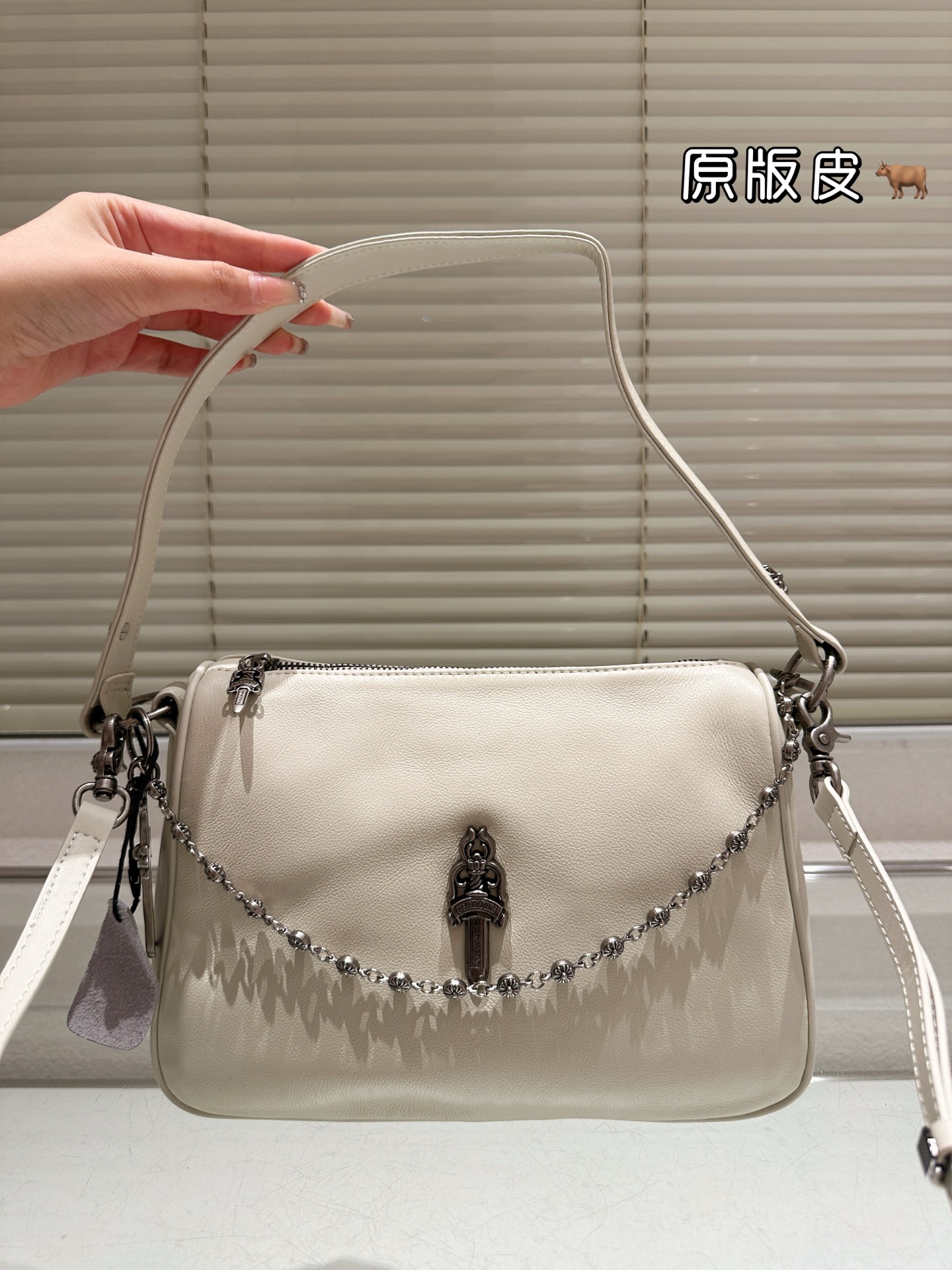 Chrome Hearts Top-Class Leather Handbag with Super Elastic Hardware and Top-Level Workmanship - 图片 1