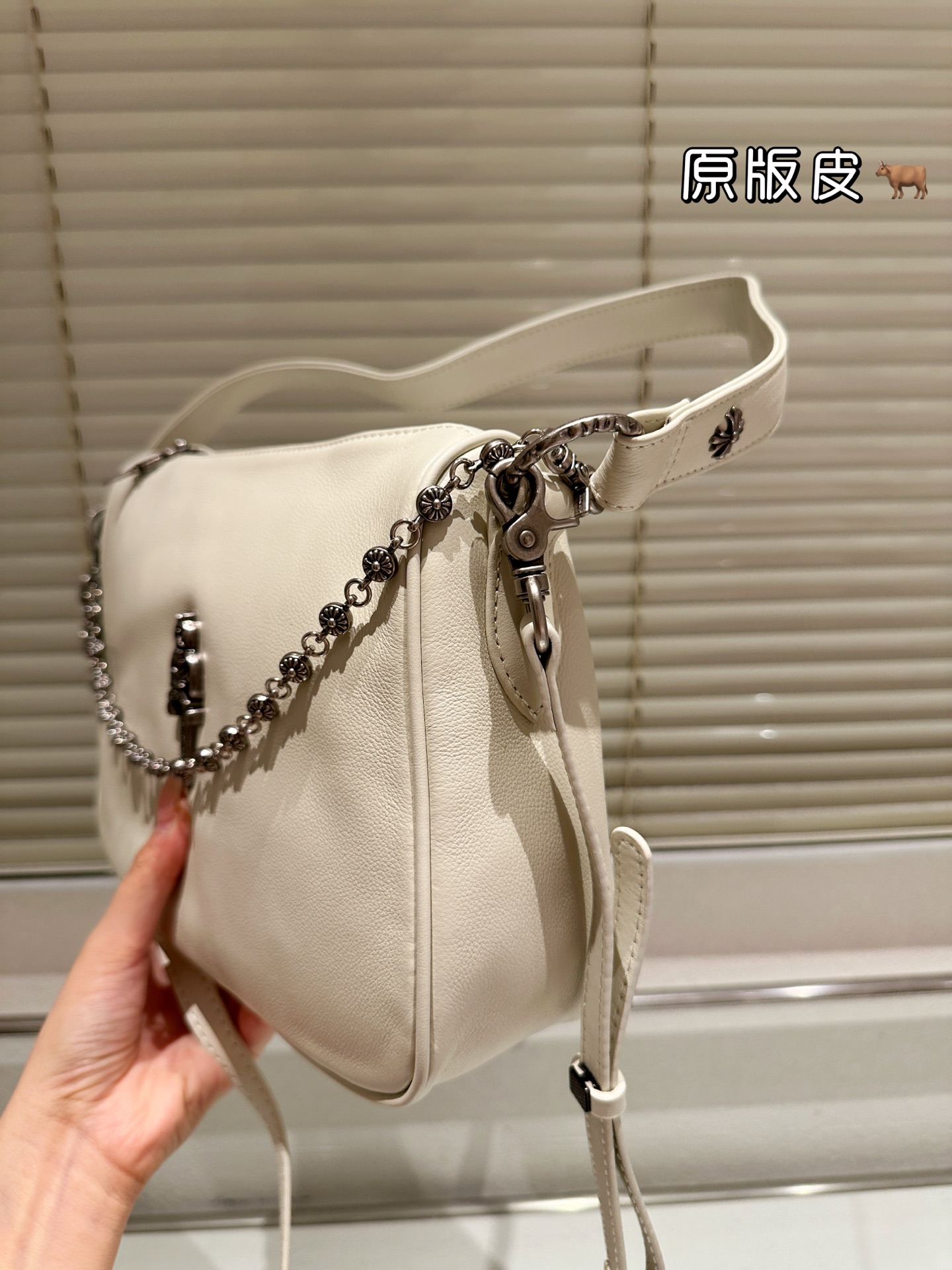 Chrome Hearts Top-Class Leather Handbag with Super Elastic Hardware and Top-Level Workmanship - 图片 6