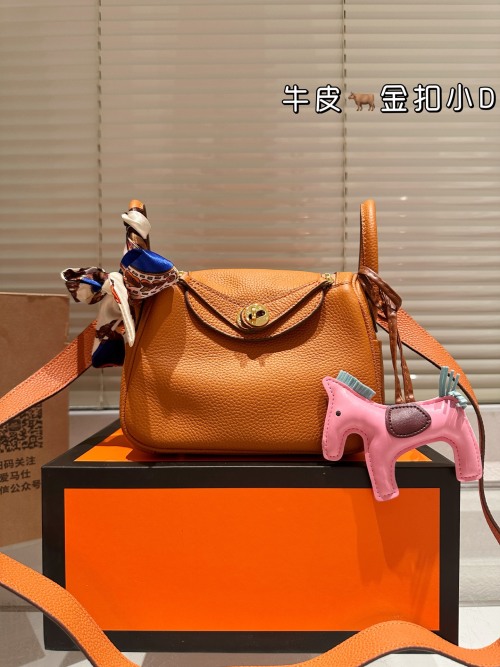 Hermès Lindy 19 Bag: Authentic Leather, Gold Hardware, Casual Chic Style 1 Hermès Lindy 19 Bag: Authentic Leather, Gold Hardware, Casual Chic Style