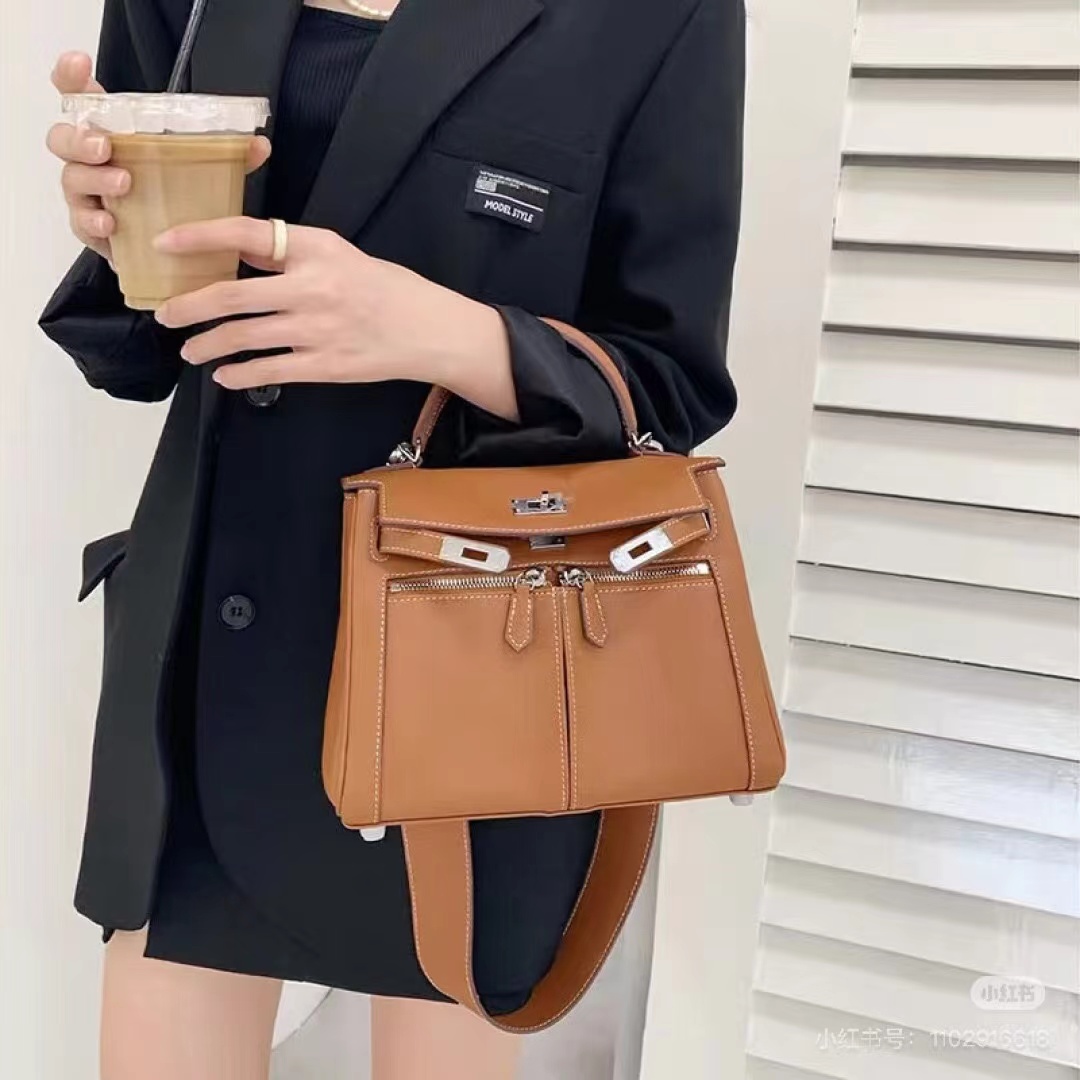 哇~真皮复古双口袋凯莉包