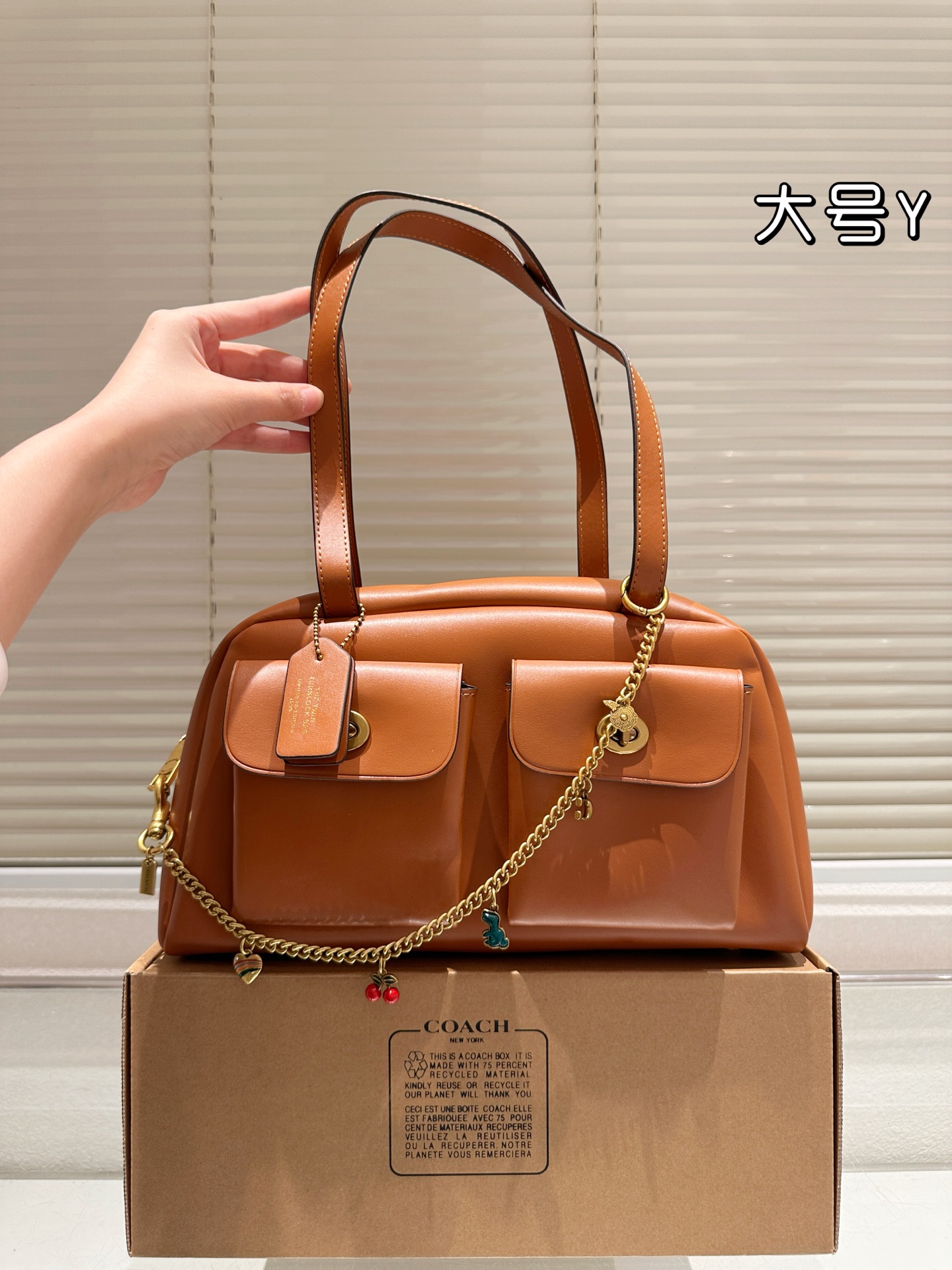 Réplica coach 蔻驰｜Twin Trunlock Bag bolso de bolsillo, el modelo de pasarela es realmente el modelo de pasarela, un bols…