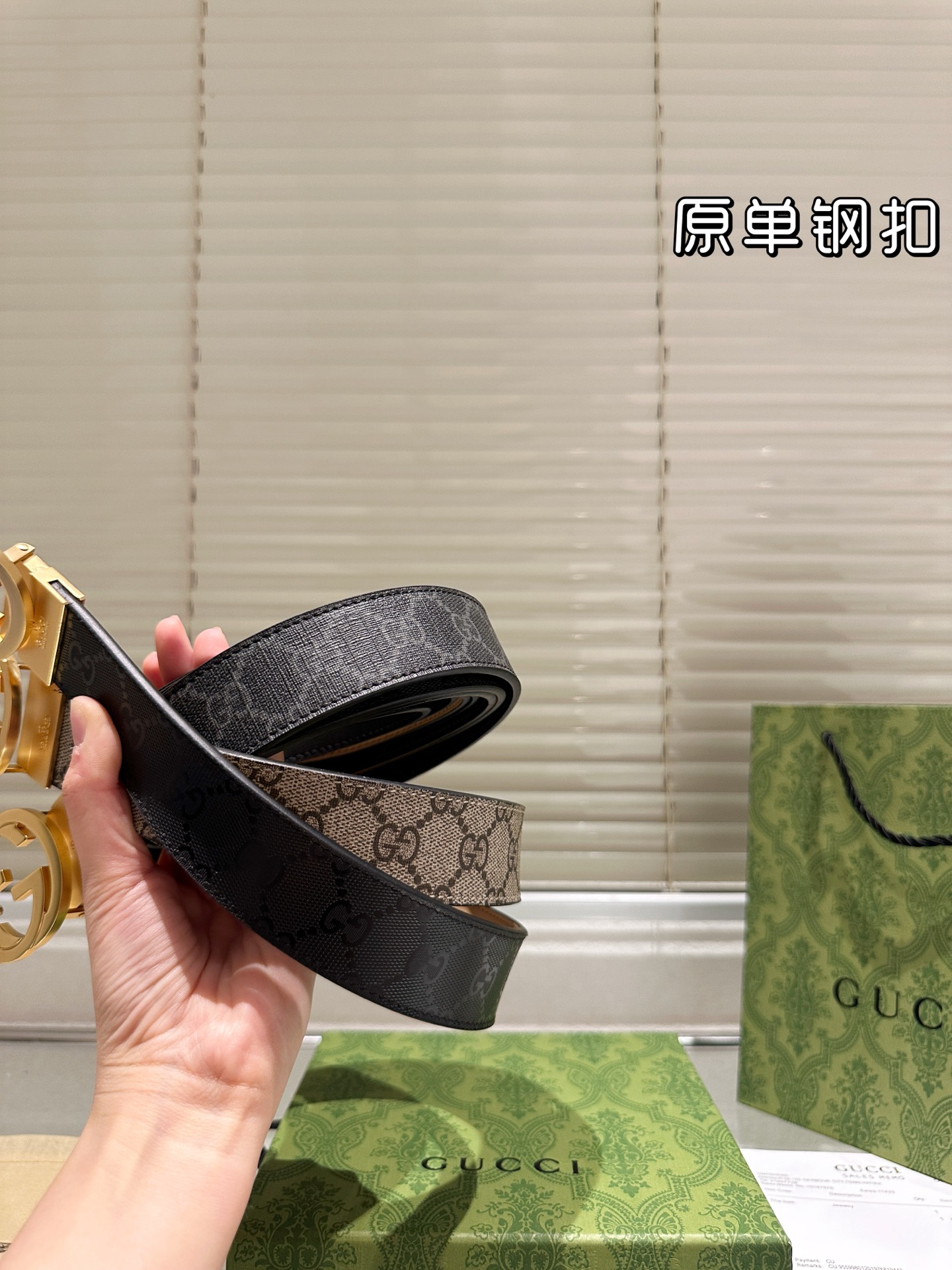 Gucci Cinturón de Cuero con Hebilla de Acero Inoxidable Unisex - Alta Calidad 4 i1758295576392 4068 0 2