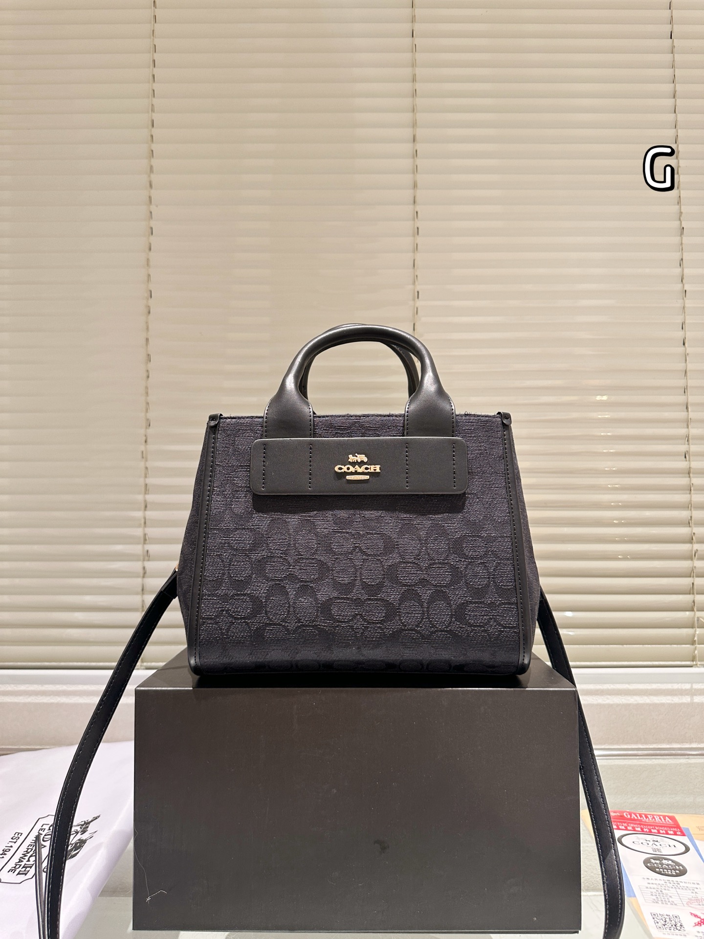 Con caja plegable ⚠️ medidas 26*20, Coach bolso tote de mano, diseño de bolso más cuadrado, más simple y elegante, se p…