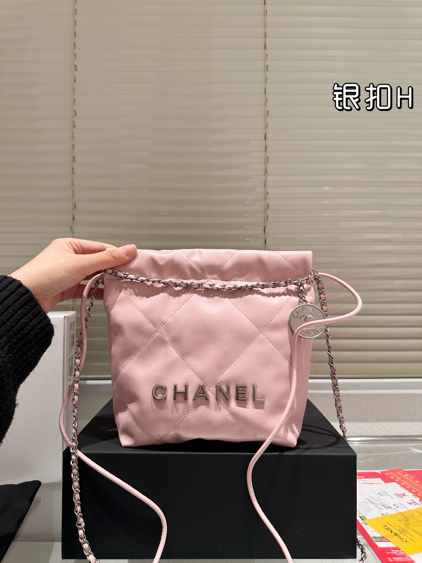 大人気偽物 トートバッグ ロゴ カーフスキン