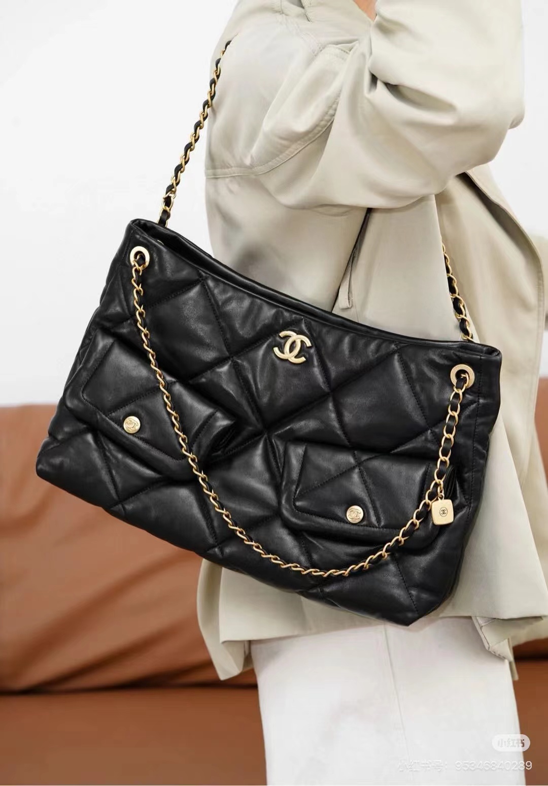 大人気偽物 トートバッグ ロゴ カーフスキン