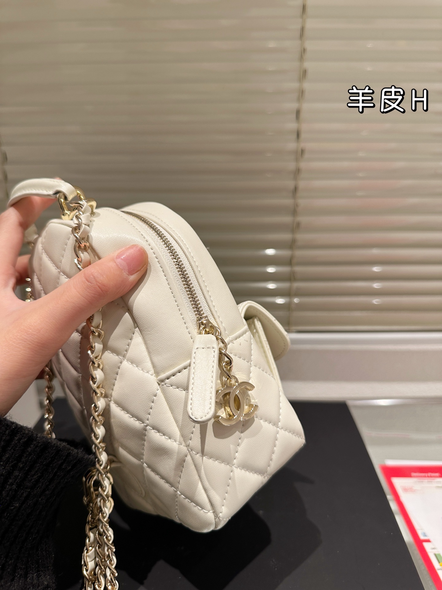 大人気偽物 トートバッグ ロゴ カーフスキン