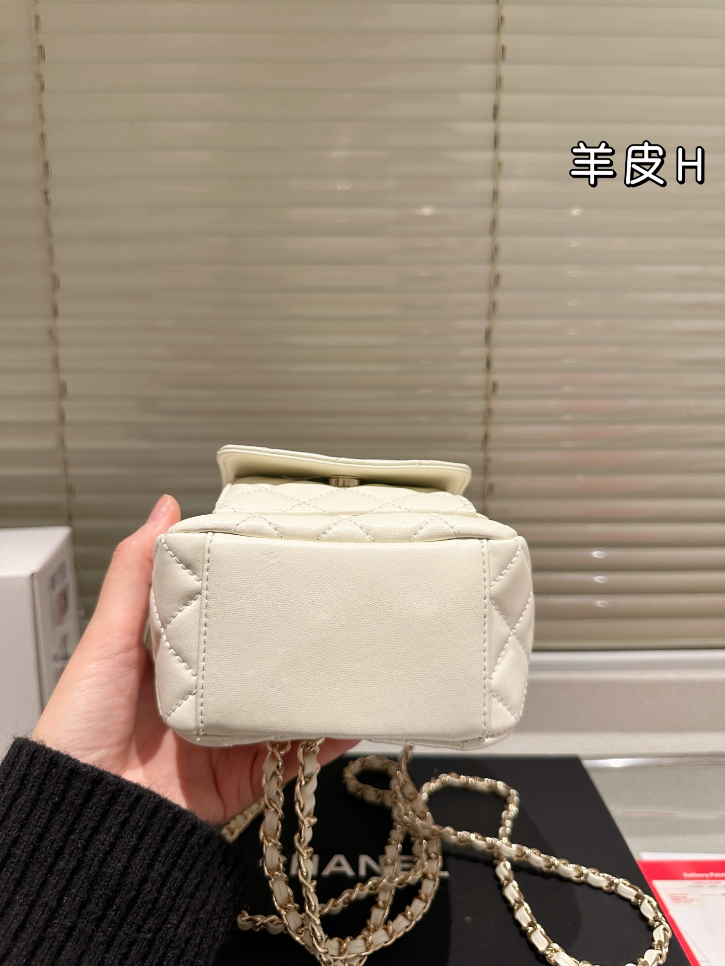 大人気偽物 トートバッグ ロゴ カーフスキン