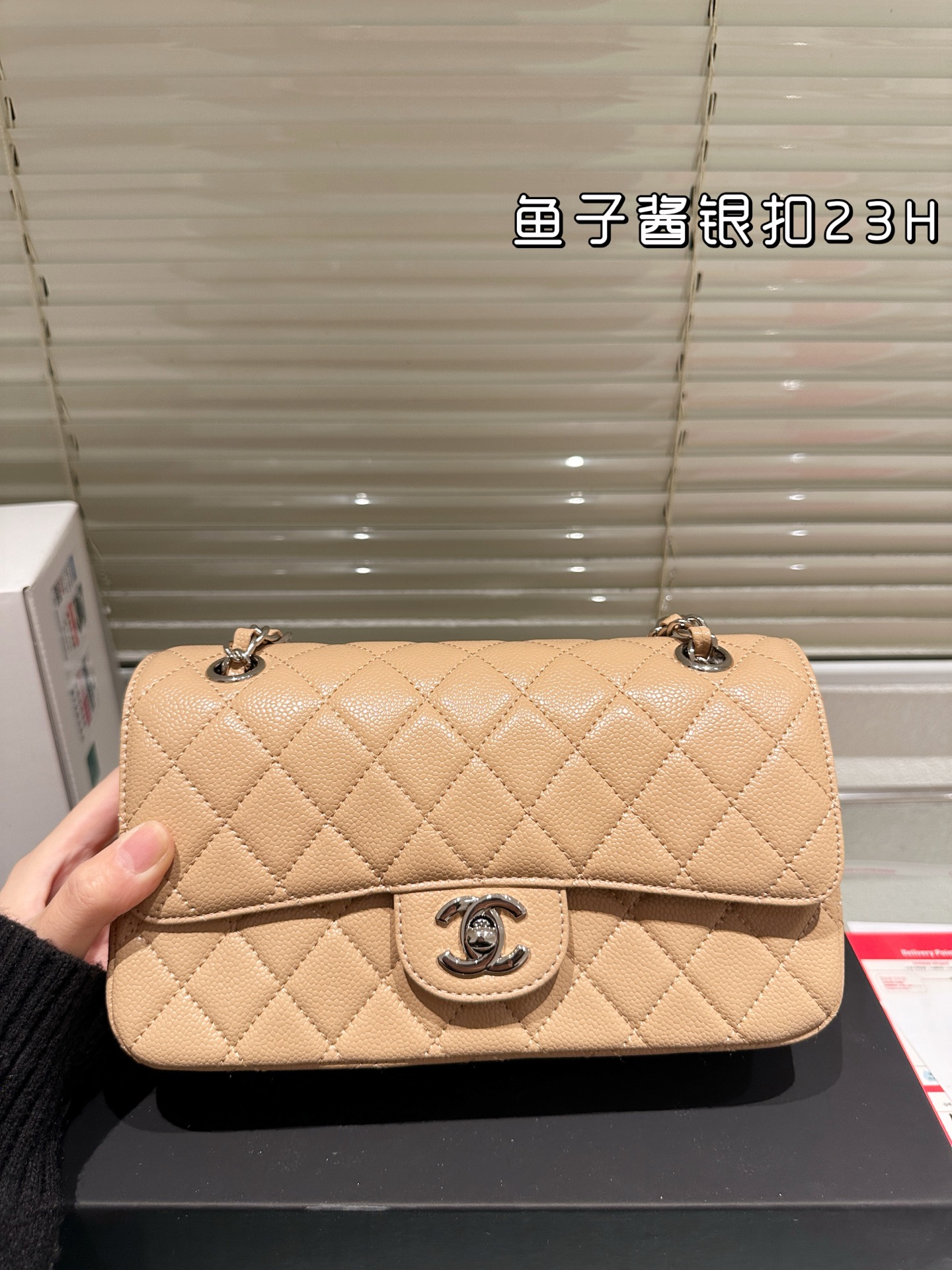 大人気偽物 トートバッグ ロゴ カーフスキン