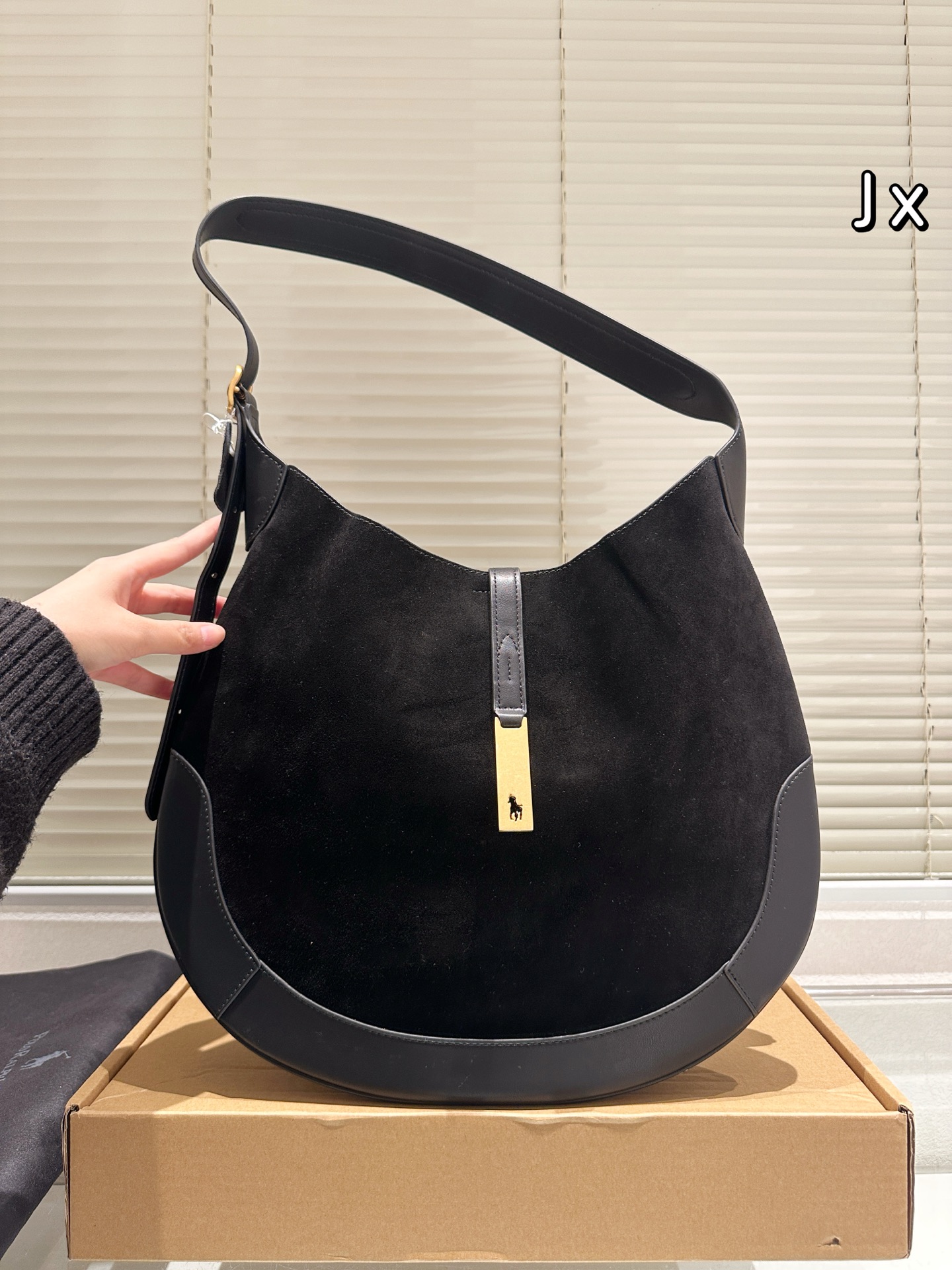 大人気偽物 トートバッグ ロゴ カーフスキン