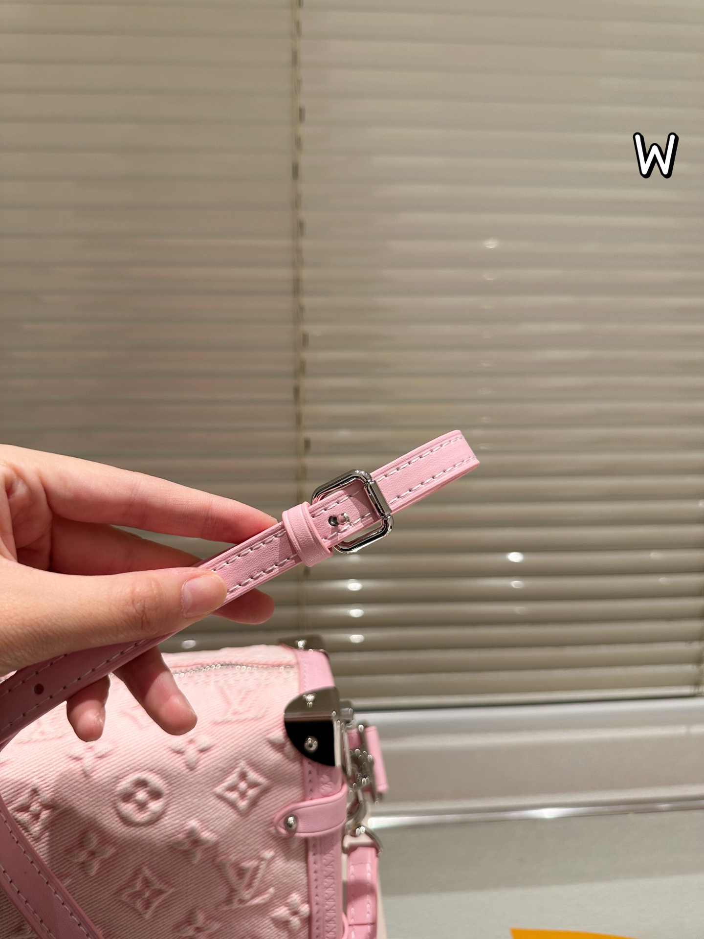 大人気偽物 トートバッグ ロゴ カーフスキン