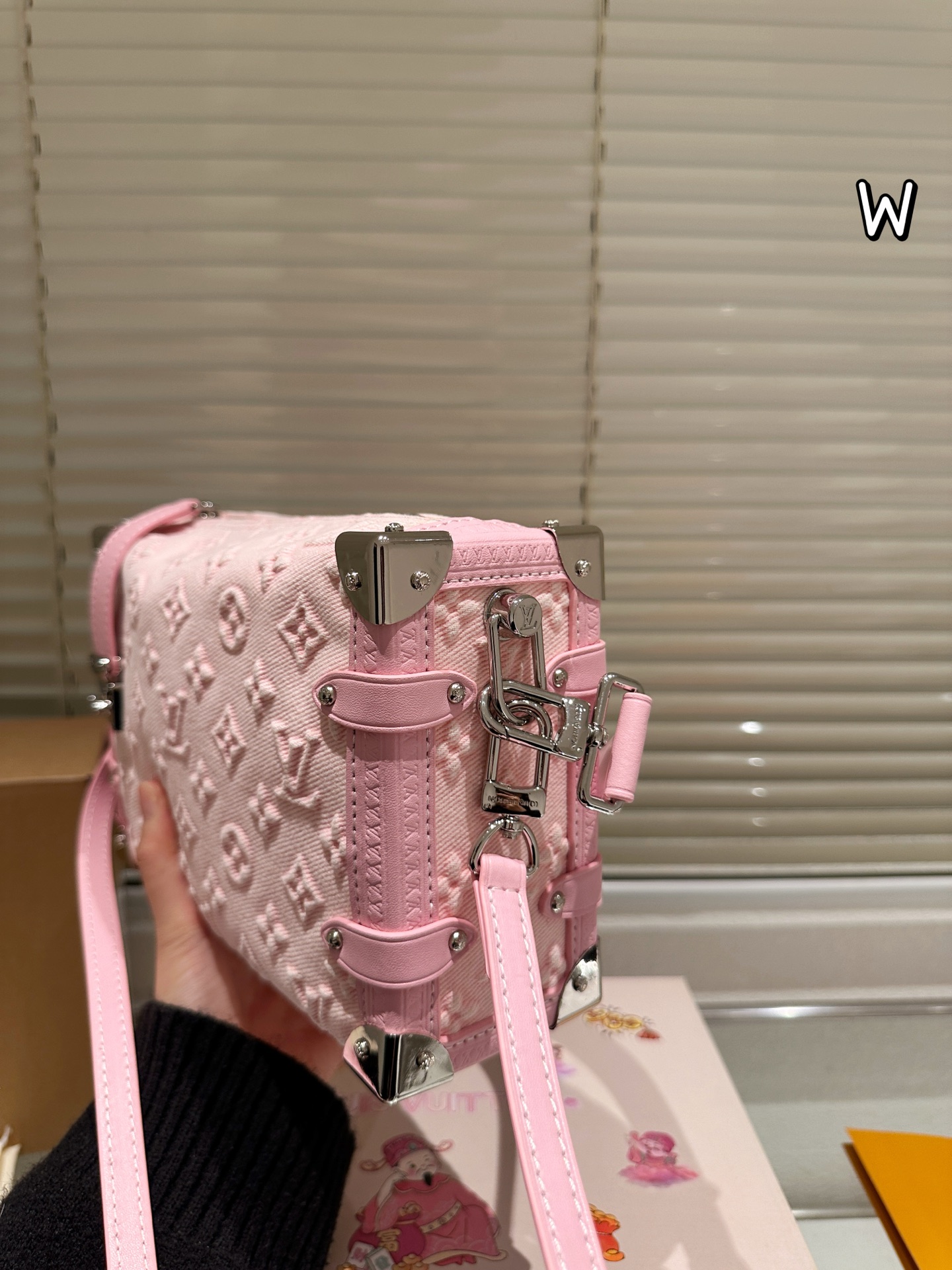 大人気偽物 トートバッグ ロゴ カーフスキン