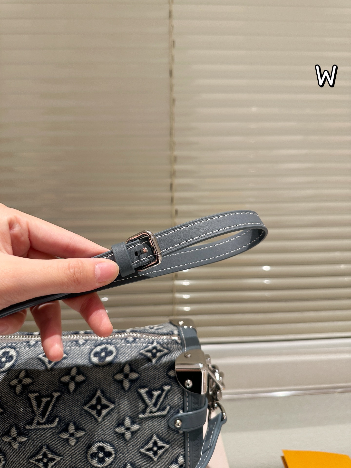 大人気偽物 トートバッグ ロゴ カーフスキン