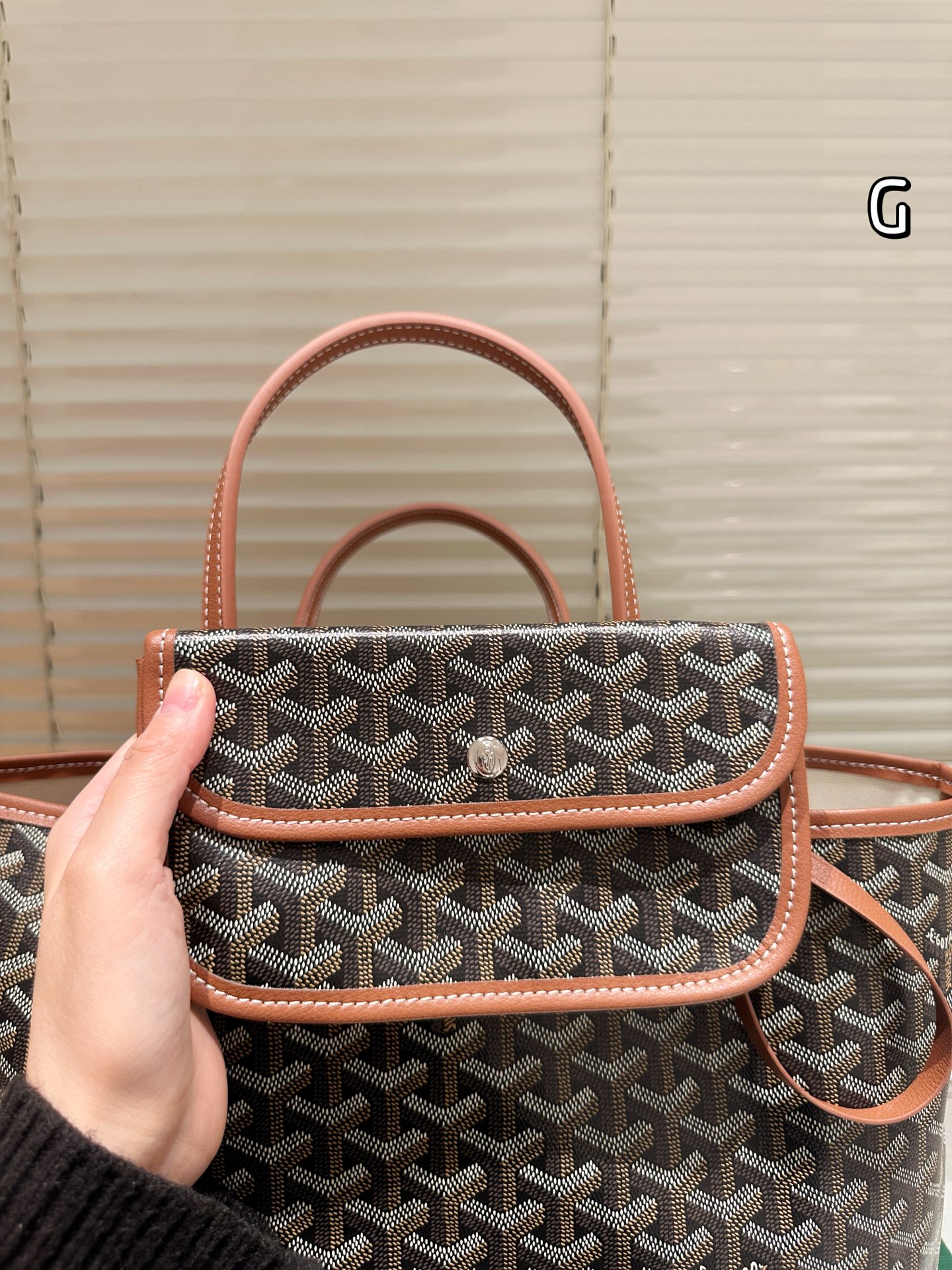 大人気偽物 トートバッグ ロゴ カーフスキン