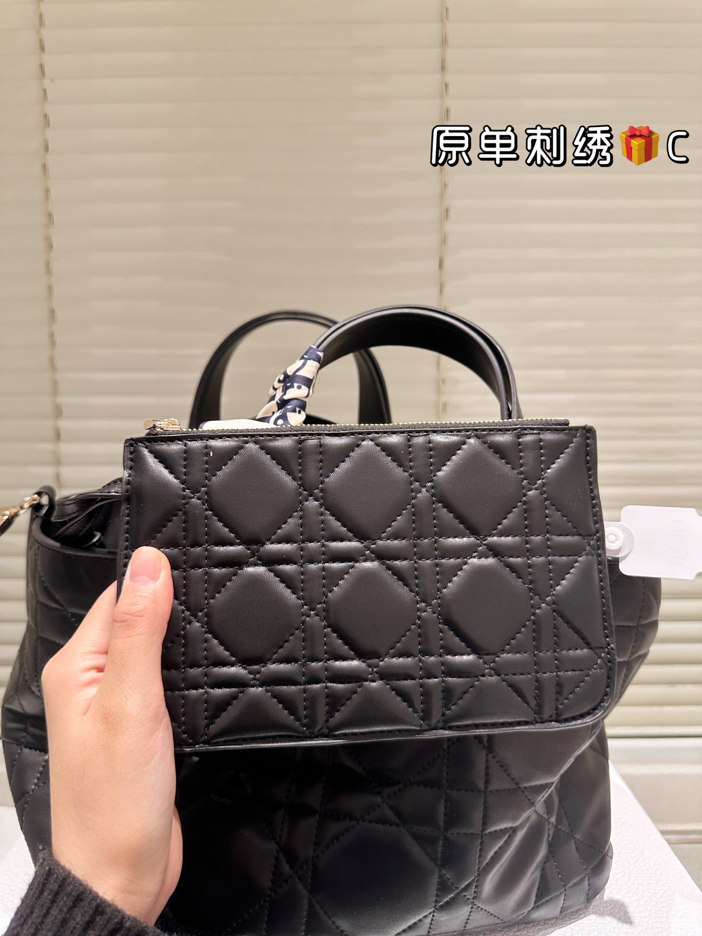 大人気偽物 トートバッグ ロゴ カーフスキン