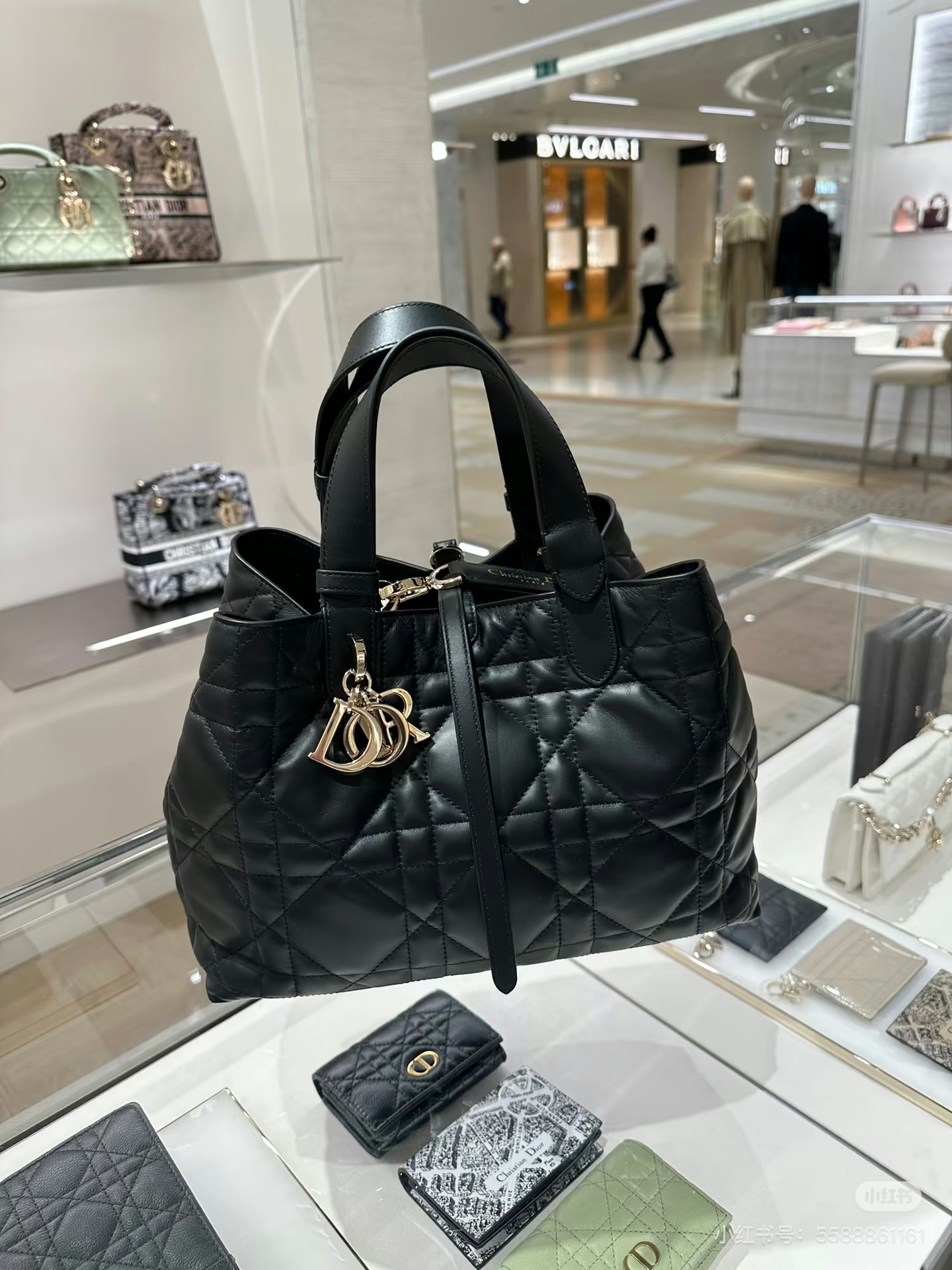 大人気偽物 トートバッグ ロゴ カーフスキン