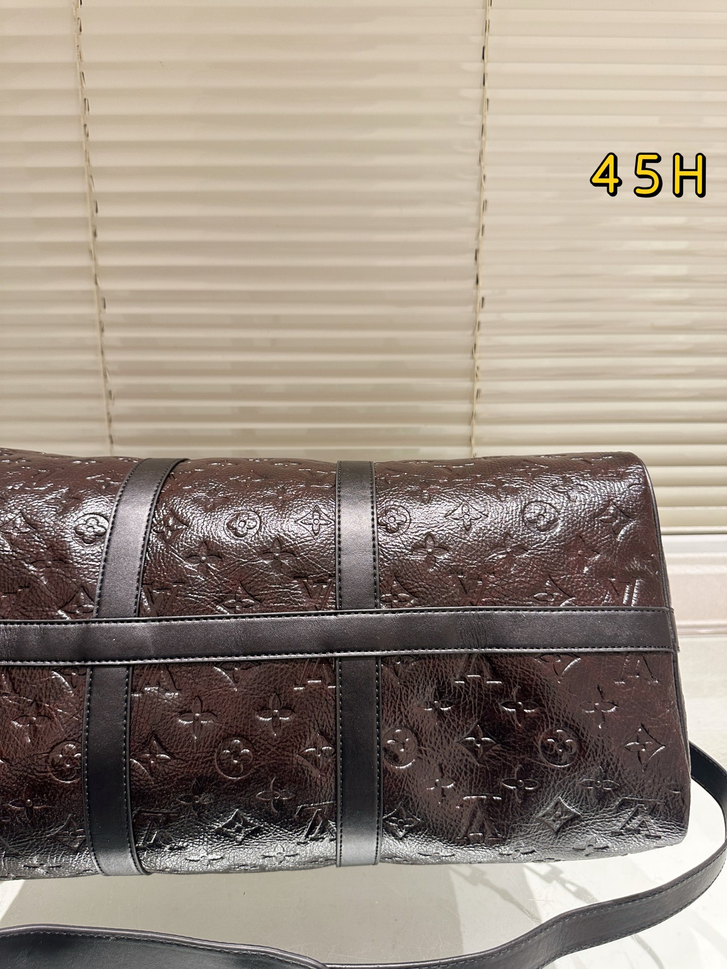 大人気偽物 トートバッグ ロゴ カーフスキン