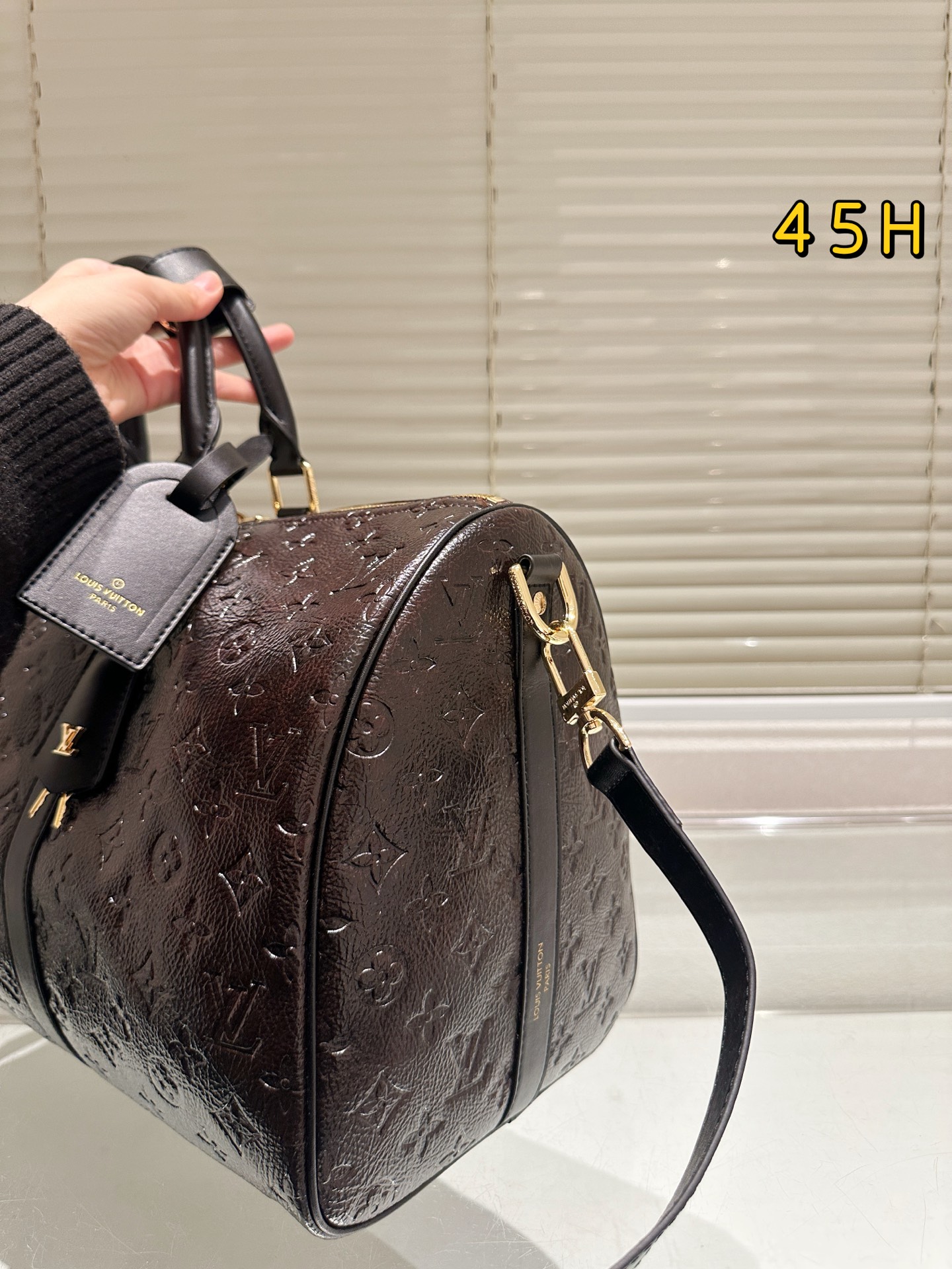 大人気偽物 トートバッグ ロゴ カーフスキン