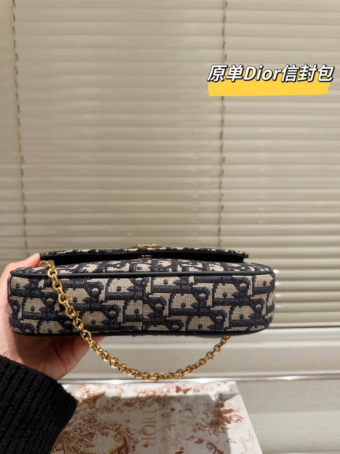 大人気偽物 トートバッグ ロゴ カーフスキン