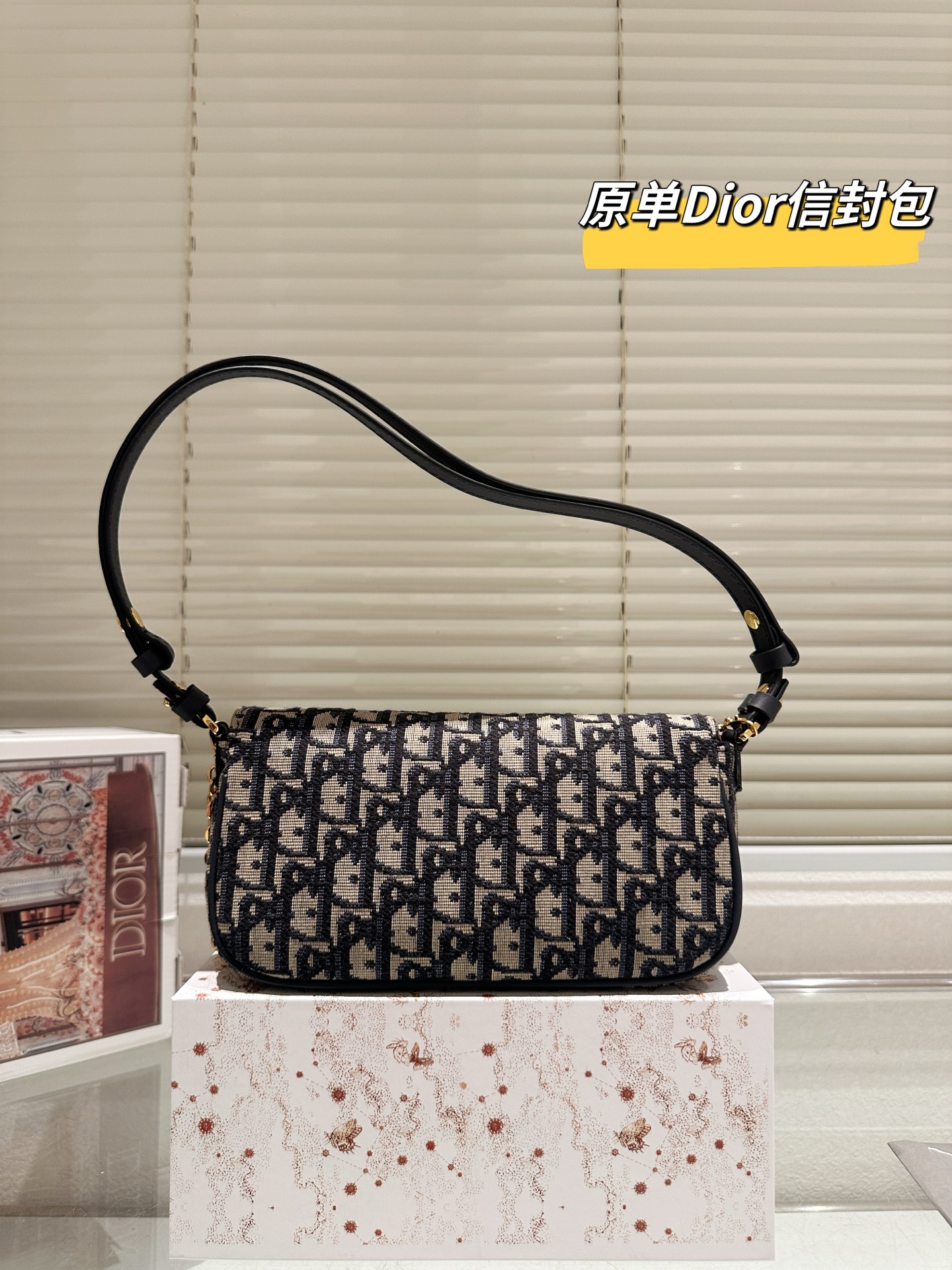 大人気偽物 トートバッグ ロゴ カーフスキン