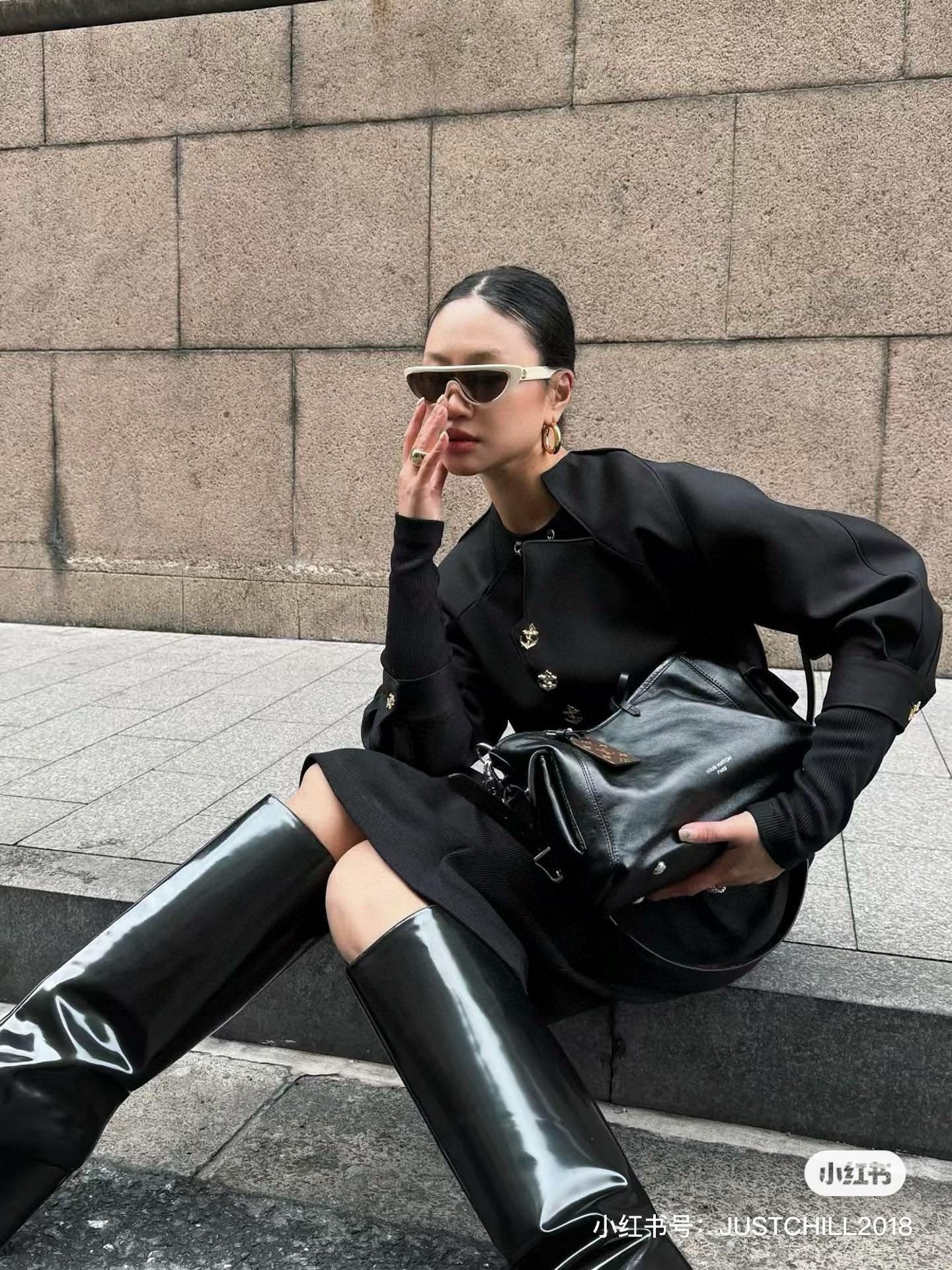 大人気偽物 トートバッグ ロゴ カーフスキン