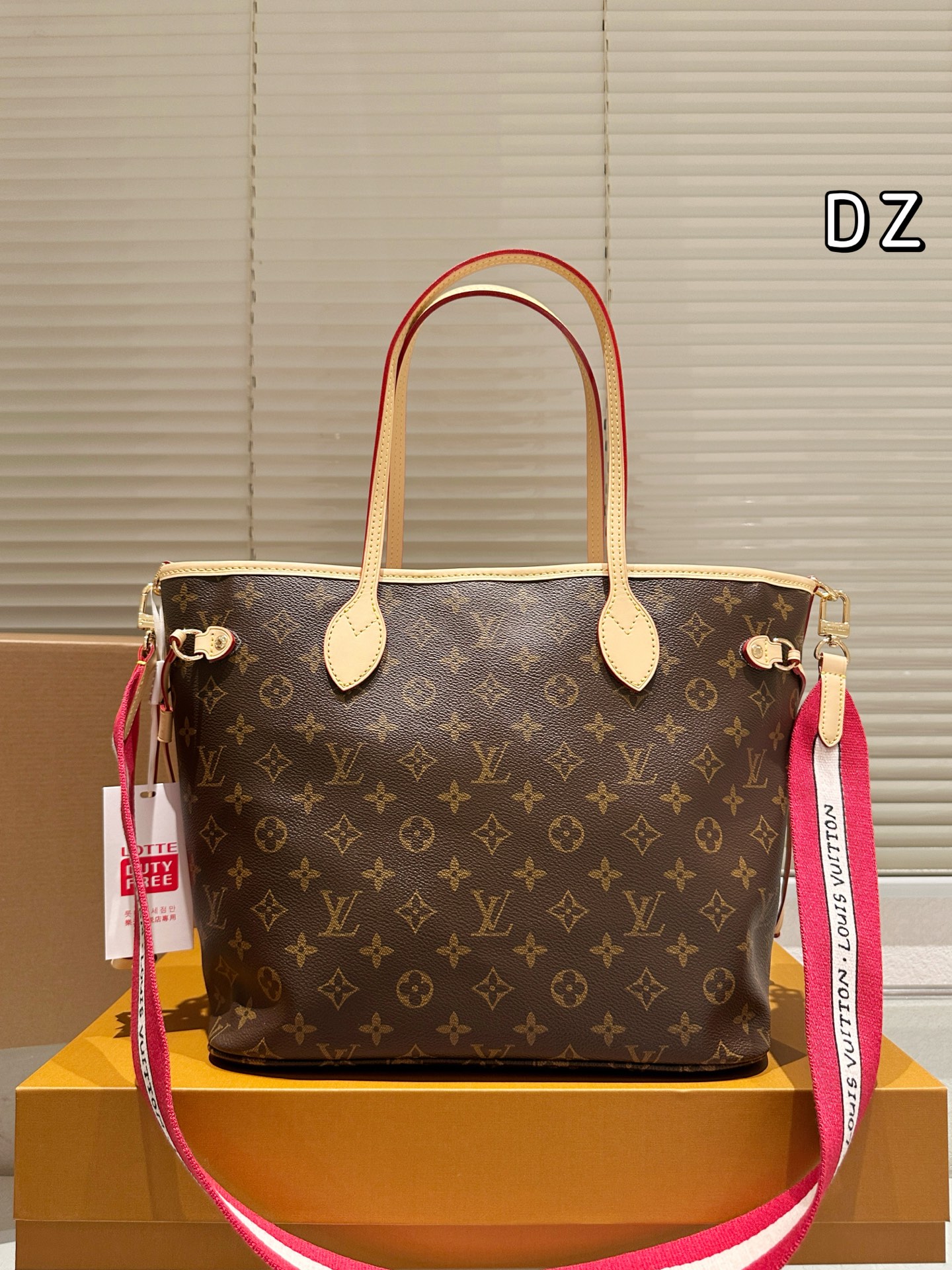 大人気偽物 トートバッグ ロゴ カーフスキン