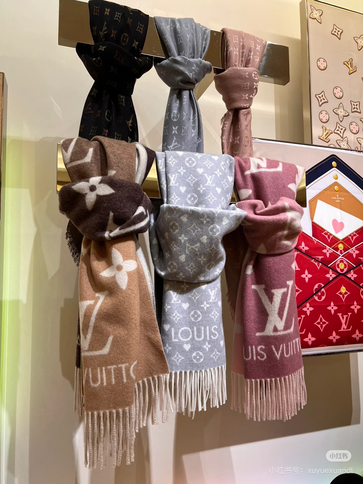 大人気偽物 トートバッグ ロゴ カーフスキン