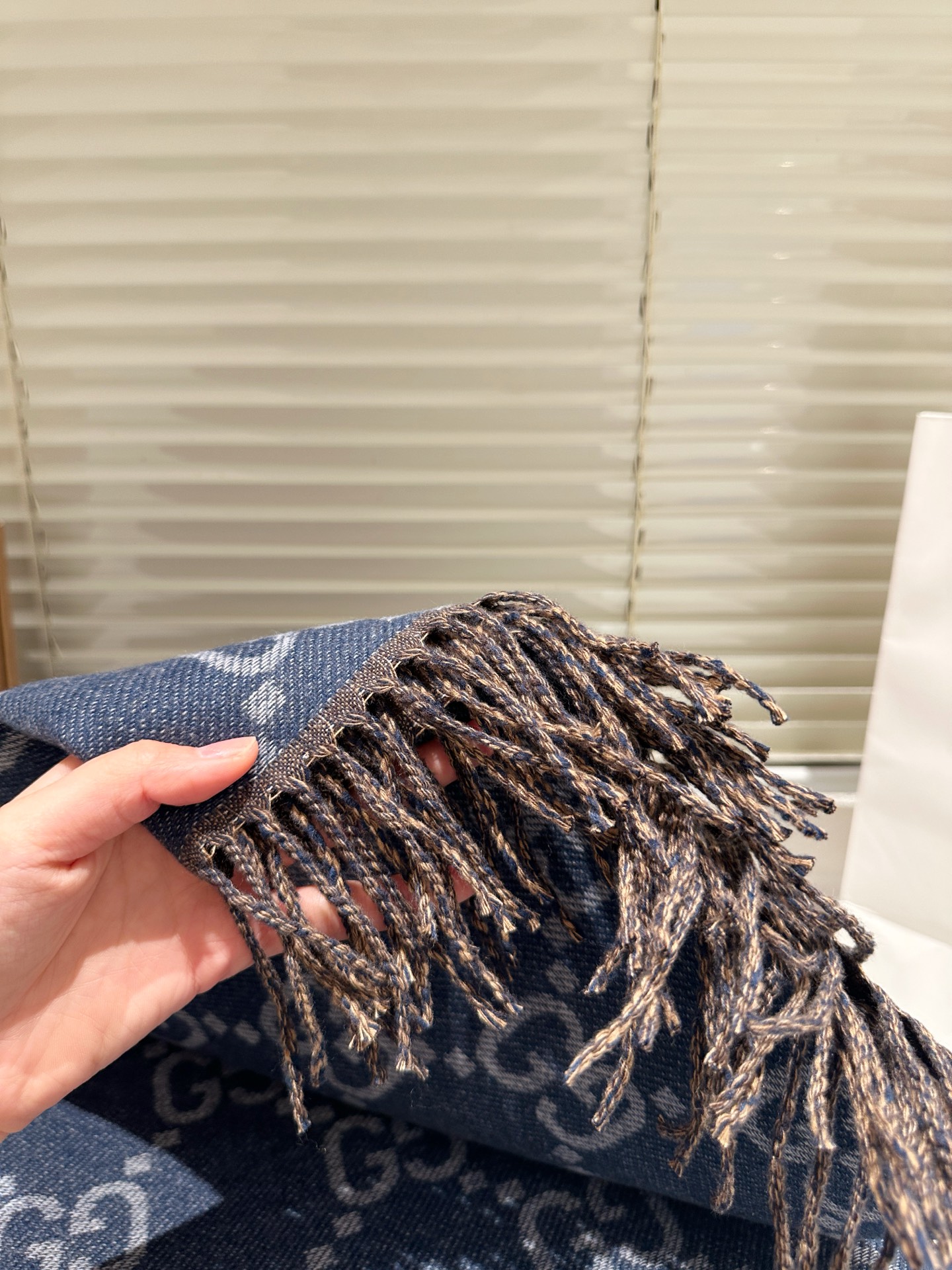 大人気偽物 トートバッグ ロゴ カーフスキン