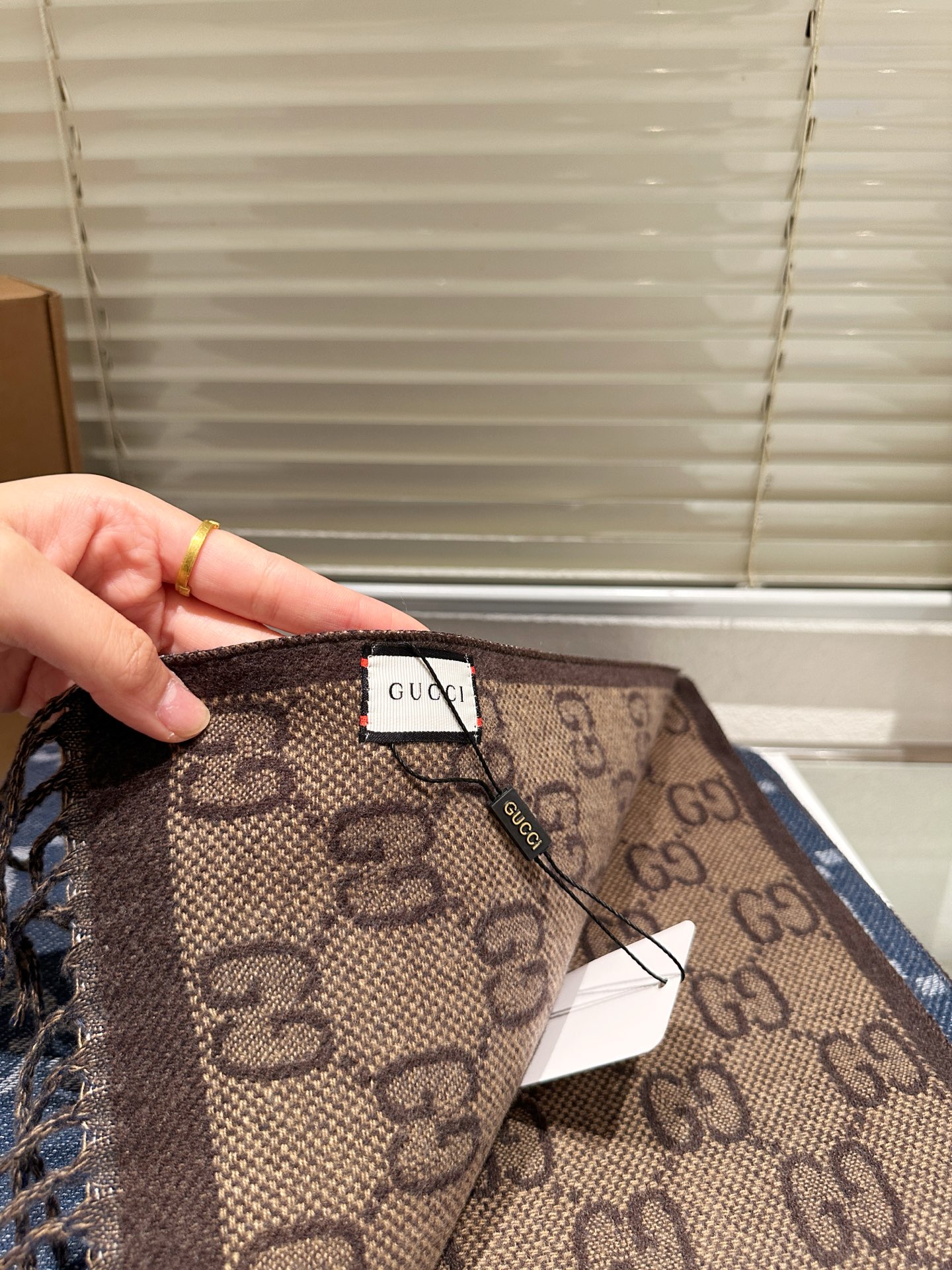 大人気偽物 トートバッグ ロゴ カーフスキン