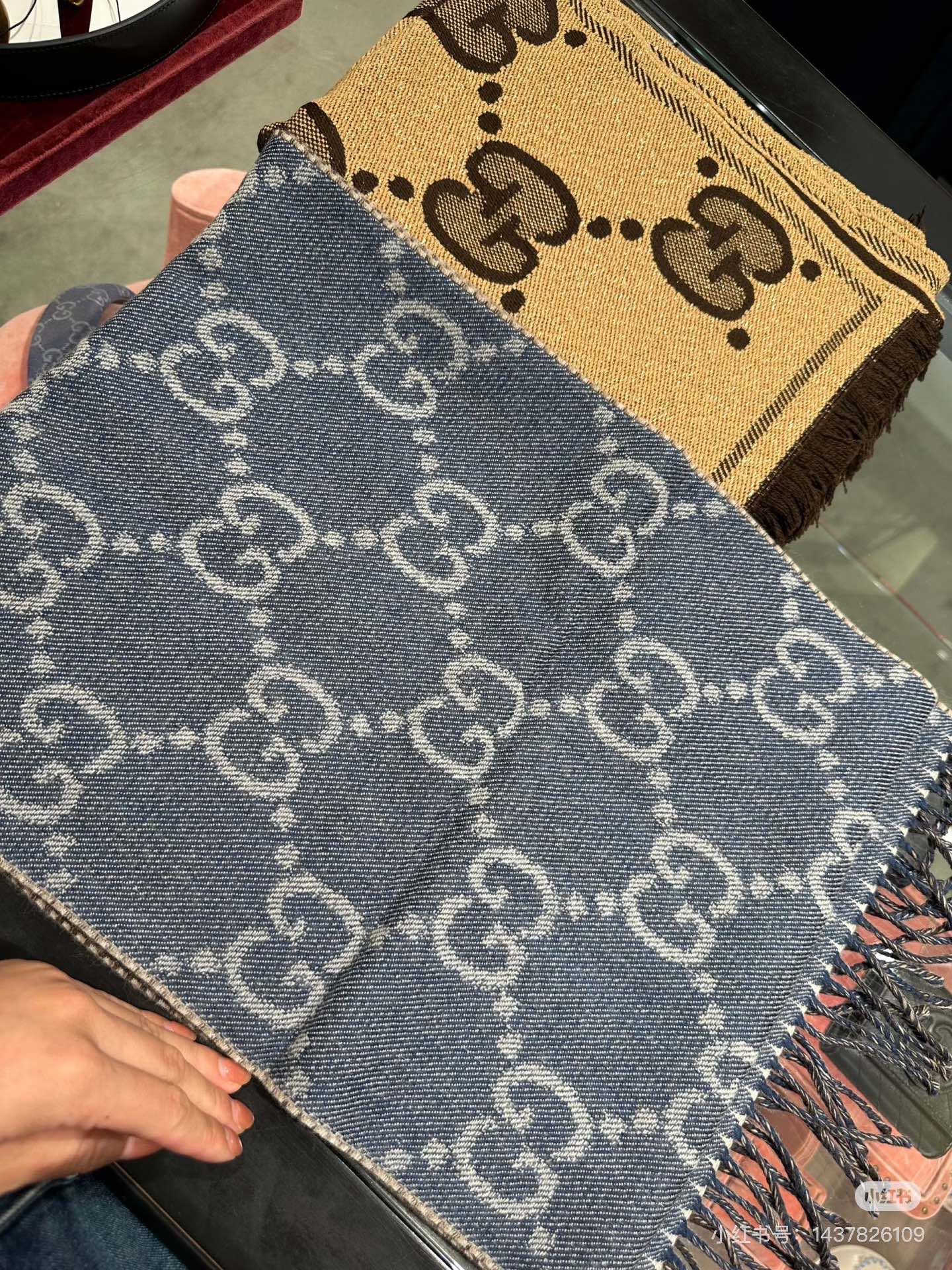 大人気偽物 トートバッグ ロゴ カーフスキン