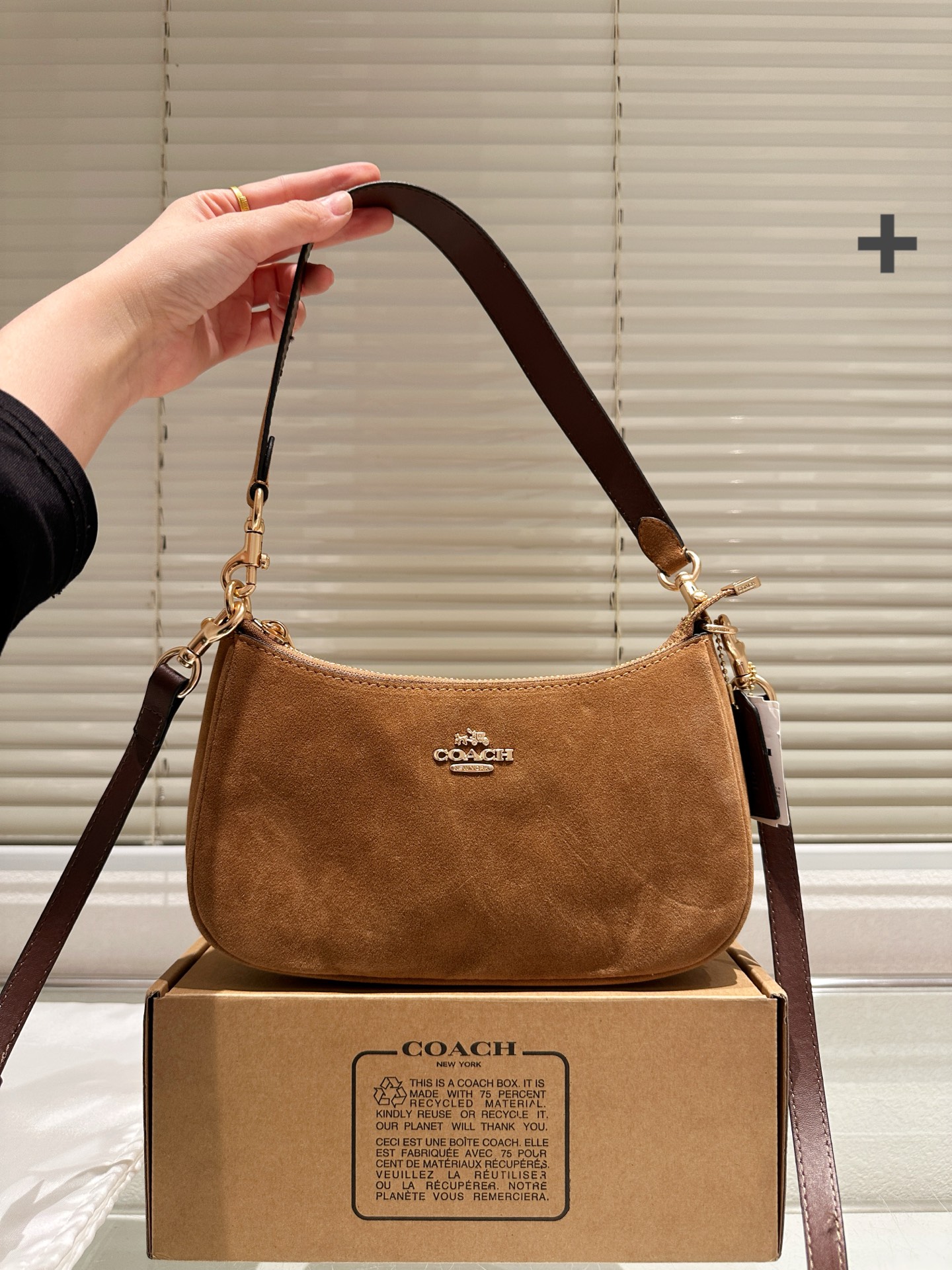Gamuza Coach bolso de axila Teri de gamuza 👜 Bolso de axila Coach mini Teri, material de gamuza de otoño e invierno + …