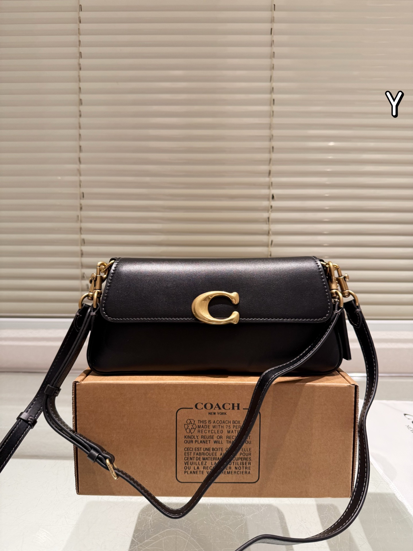 Versión de piel COACH Jet bolso de hombro, COACH Jet bolso de hombro, lona clásica con estampado combinada con cuero ro…