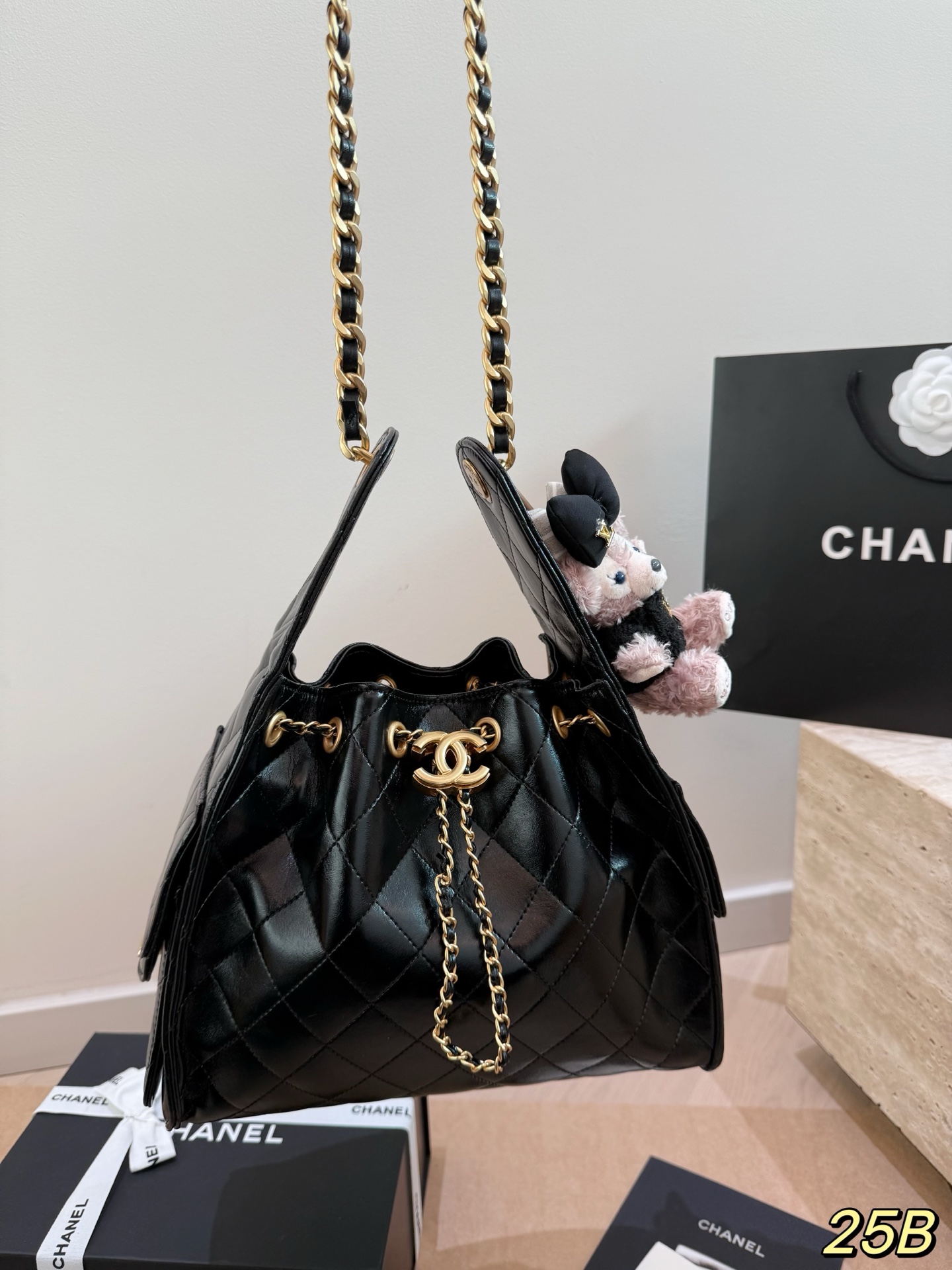 P383 | Chanel 25s Cowhide Hobo Hobo Bag | Chanel Chanel Cowhide Embroidered Shopping Bag Shipped｜super Soft And Feels Great Against You The Lining Is Made Of The Same Quality Cowhide Material Super Good Stuff, Waiting For You To Carry It Size 25 20cm