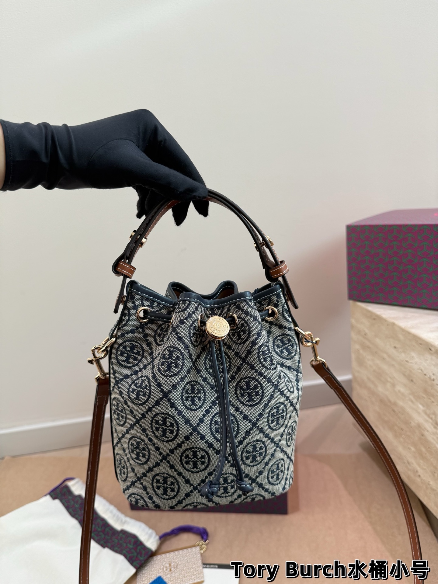 _d-A9sjHWSqXV3D08SPR28ht2ysd1Lm3E2B-VhYQ