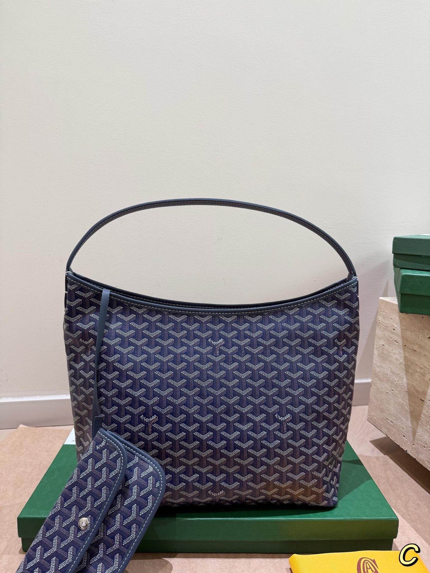 Goyard Boheme Hobo Burgundy Yellow hobo shoulder bag Burgundy Goyardine