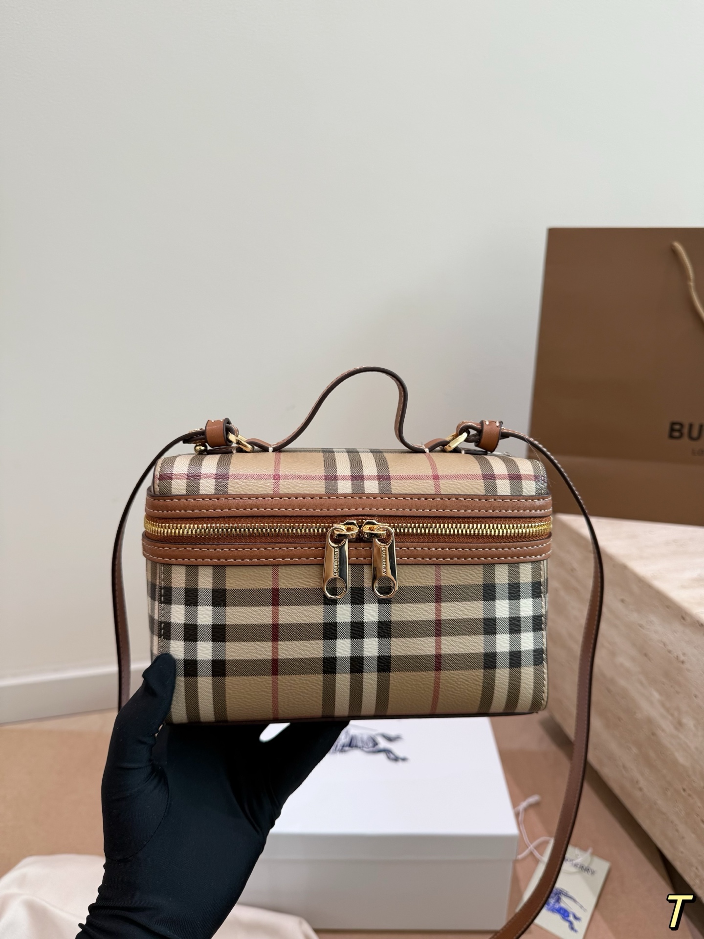 _dRC9s6ulgIoObF_LOJWi0zxPJ7mbNbLTwvgIA7A