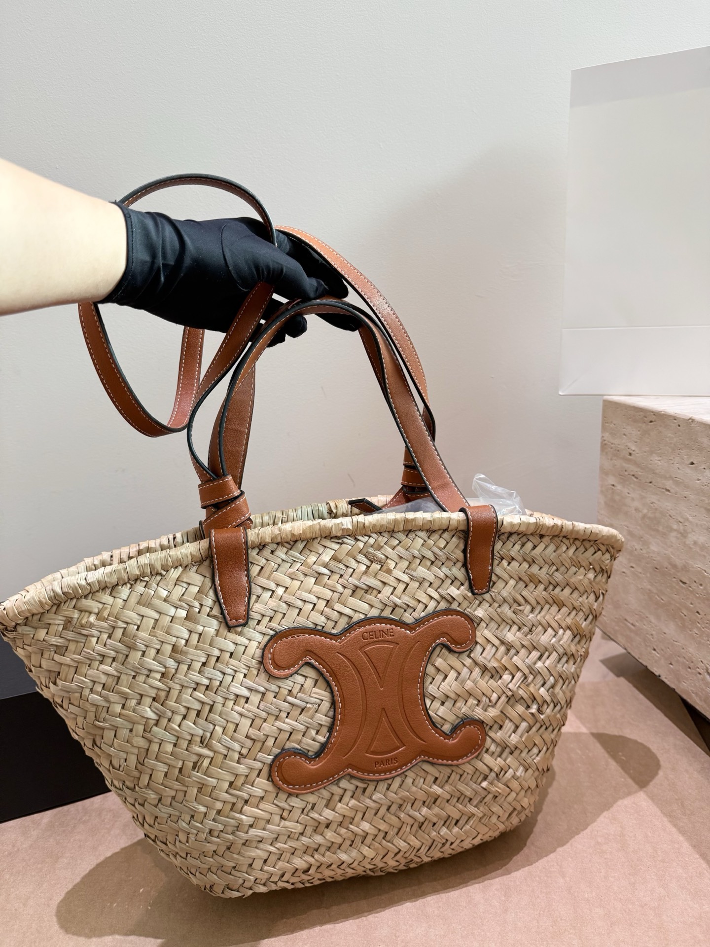 _dEY9szOzIW3u4r4Iw7JX9rDT1TpiNdIoa_OdpxQ