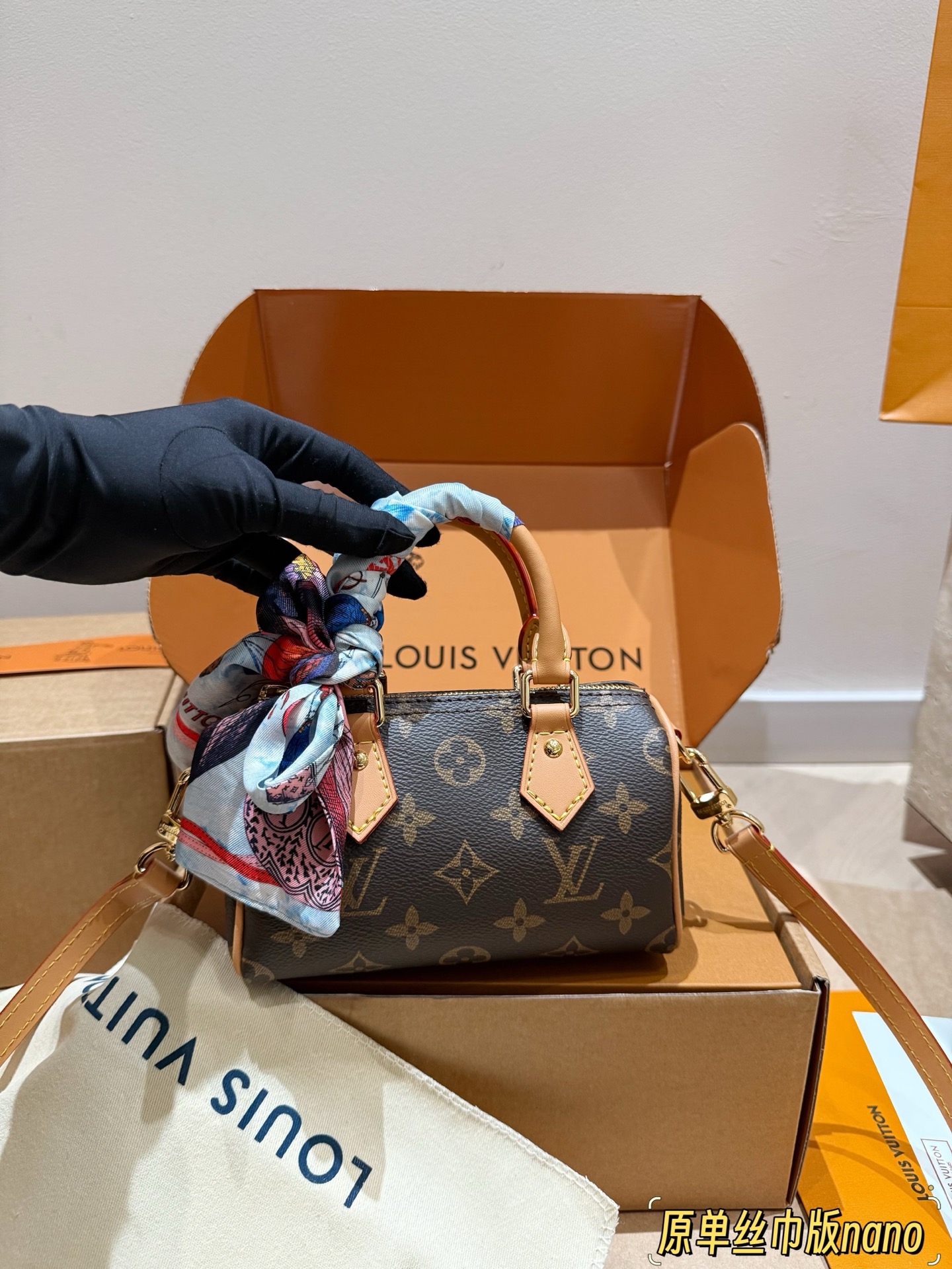 _dhF9s4dAc1T_tGtC-9x8aXFsgLIOPxkuQ5G1YLw