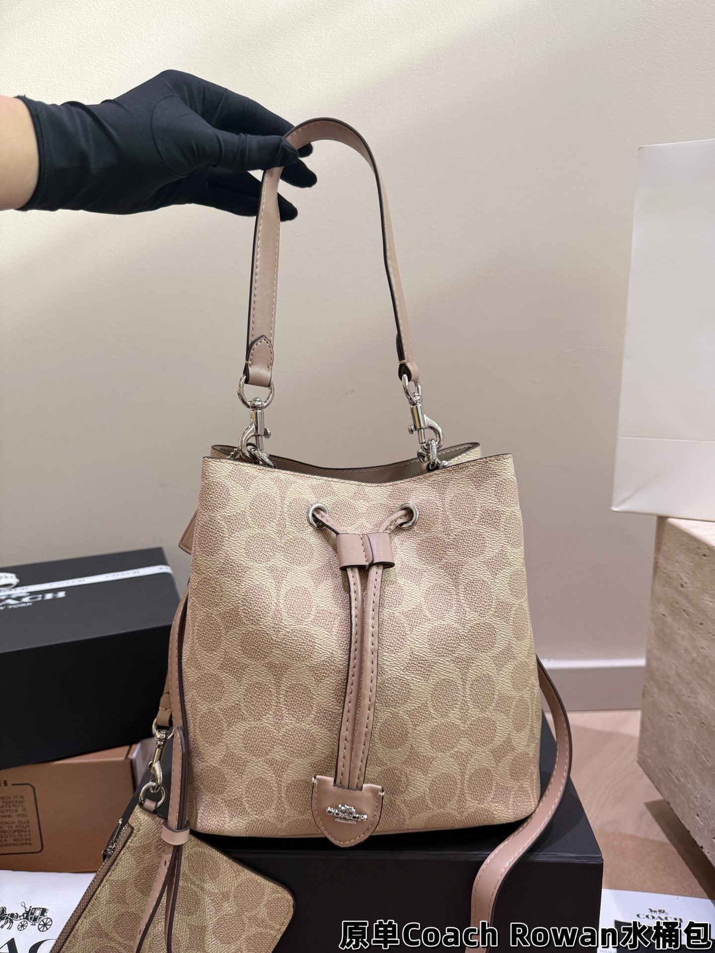 _dP29sjYi8-u-qhVaTRAntZ_hM1bxrH2u3ryPK3w