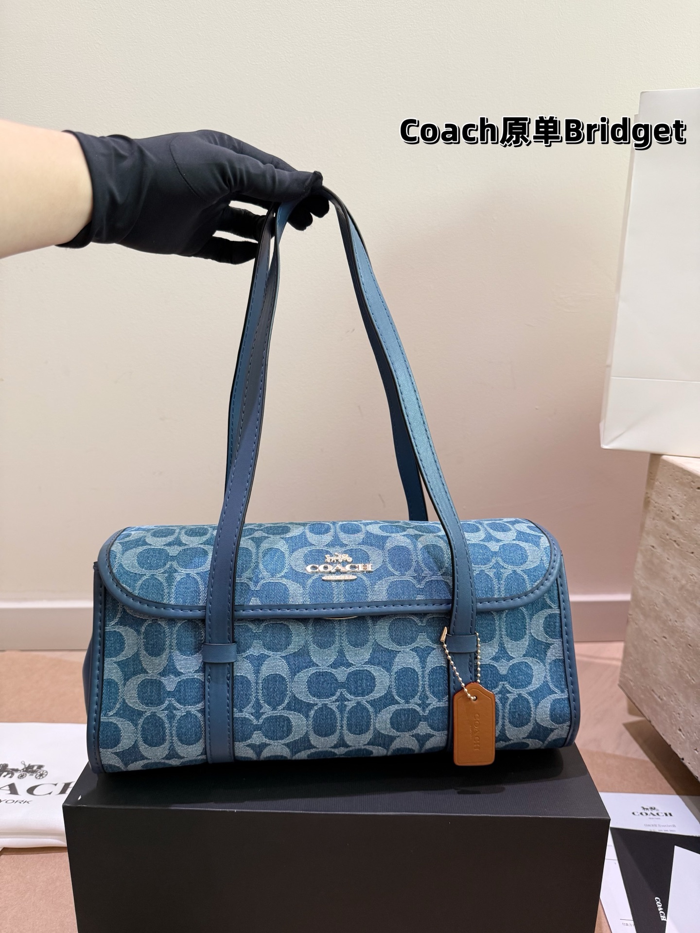 Original de fábrica coach Bridget bolso de hombro estilo baguette, material de cuero y denim, textura fina y duradera. …