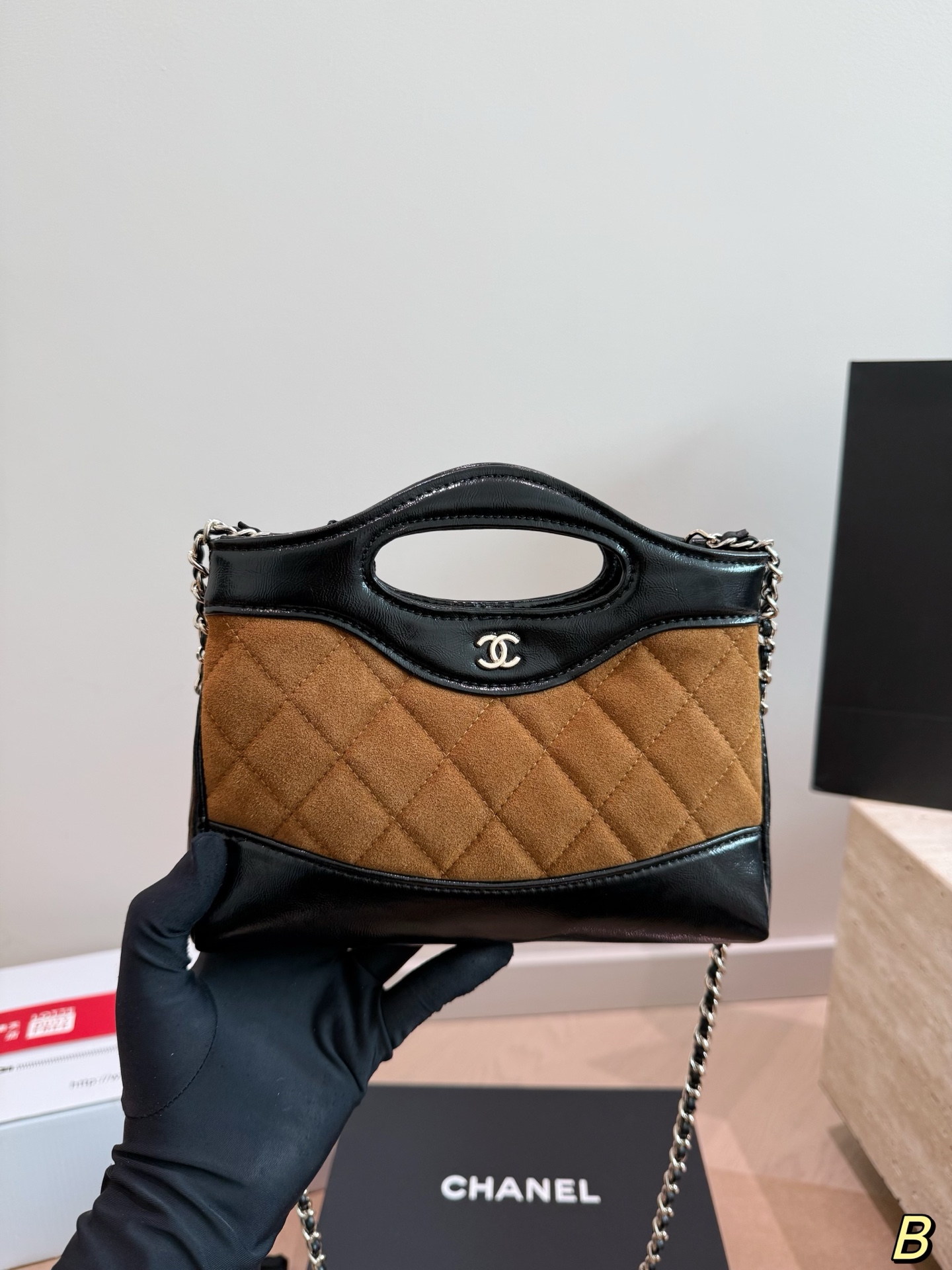 Chanel Handbag 11400