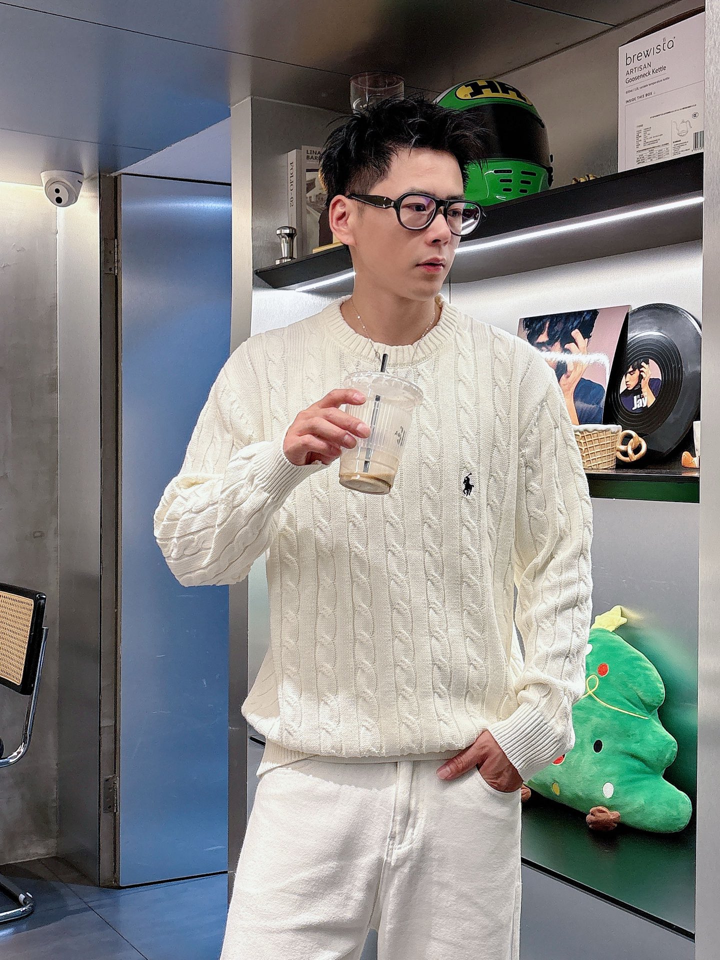 NO:498669,Ralph Lauren Solid color LOGO embroidery, crimp pattern pure cotton sweater Color black white Number of code M~3XL, loro piano, sweaters, alexander wang19860909Ralph Lauren 拉夫劳伦 纯色LOGO刺绣,绞花纹纯棉毛衣 颜色黑色 白色 码数M~3XL,,loro piana,sweaters,alexander wang,Men's clothing