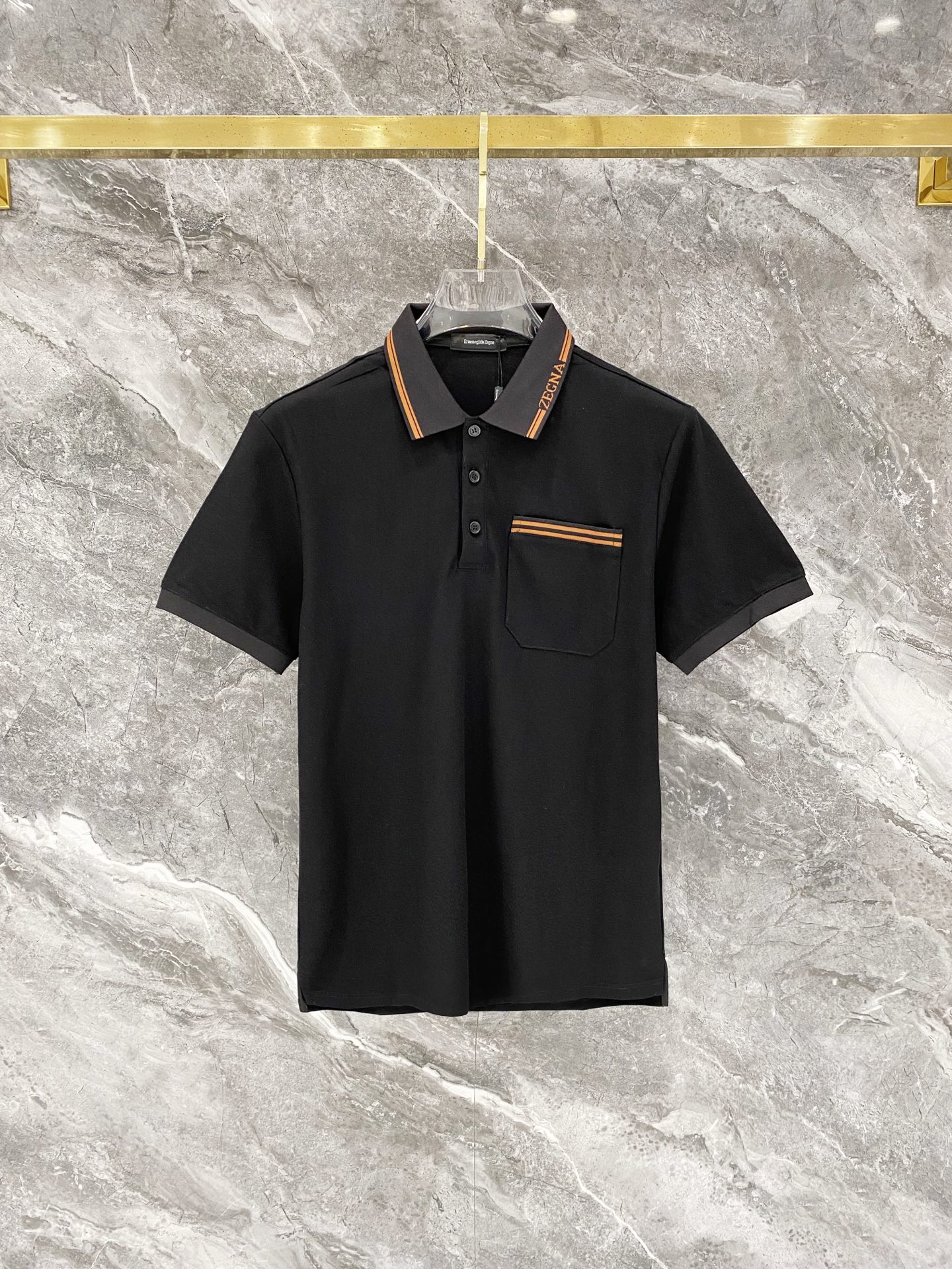 NO:776264,ZA* fit version 2026 new spring and summer simple old money style solid color versatile polo long sleeves, exquisite crafts counter fabrics, top pocket elements are integrated to create trendy men's fashion, both in terms of upper body comfort and unparalleled existence 170-130 (M) -145 (L) 178-155 (XL) 180-165 (XXL) 180-180 (XXXL) your,,19860909ZA*合身版型 2026春夏新款简约老钱风纯色百搭polo长袖,精致工艺专柜面料,顶级口袋元素融合打造,潮男时尚,无论是上身舒适度还是都是无可比拟的存在 170-130(M) -145(L) 178-155(XL)180-165(XXL) 180-180(XXXL) your,,,Men's clothing