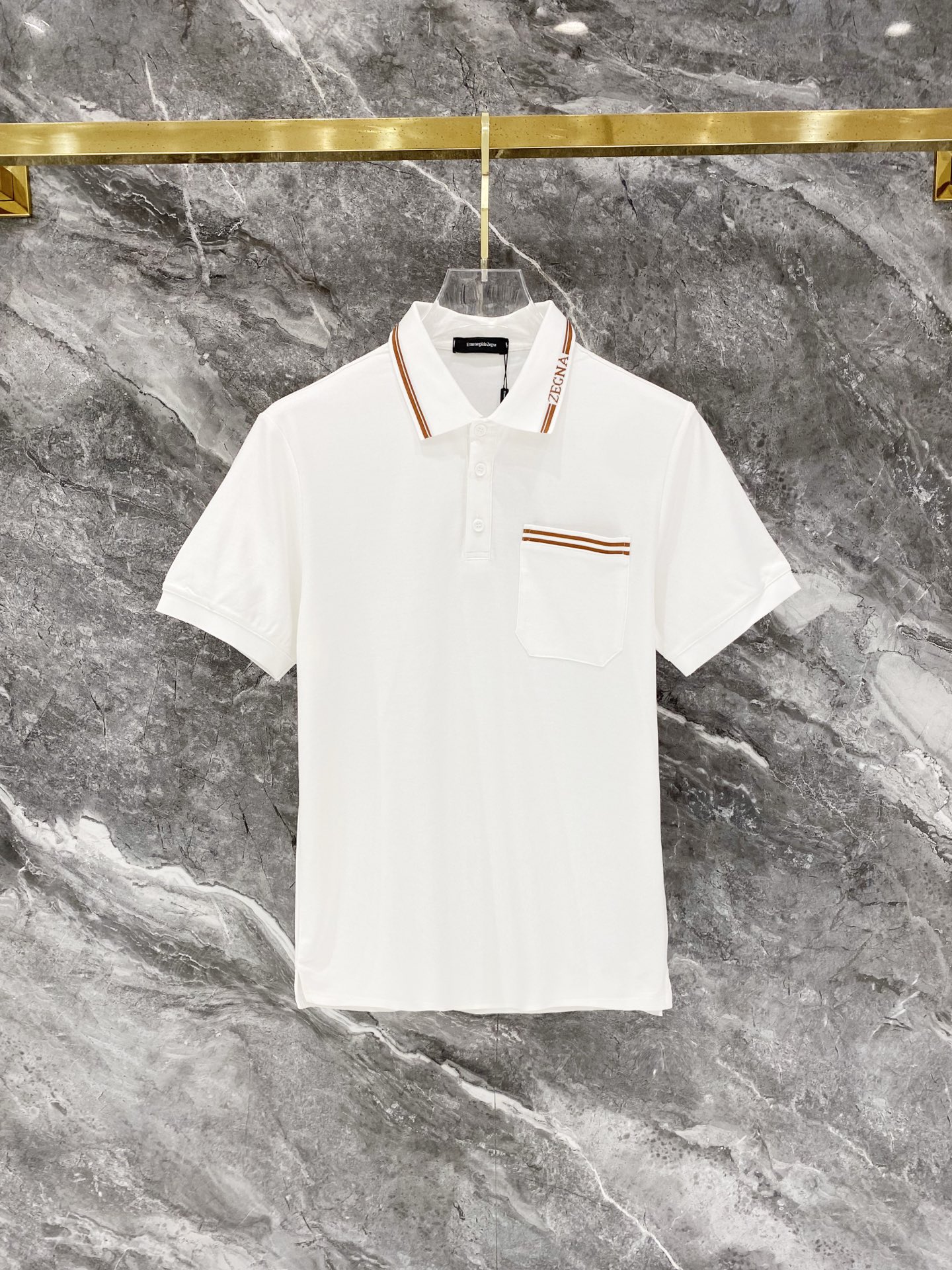 NO:731129,Support the ZA* fit version after the new year. 2026 spring and summer new style simple old money style solid color versatile polo long sleeves, exquisite crafts counter fabrics, top pocket elements are integrated to create trendy men's fashion, whether it is upper body comfort or unparalleled existence 170-130 (M) 175-145 (L) 178-155 (XL) 180-165 (XXL)  180-180(XXXL) your,,19860909支持年后 ZA*合身版型 2026春夏新款简约老钱风纯色百搭polo长袖,精致工艺专柜面料,顶级口袋元素融合打造,潮男时尚,无论是上身舒适度还是都是无可比拟的存在 170-130(M) 175-145(L) 178-155(XL)180-165(XXL) 180-180(XXXL) your,,,Men's clothing