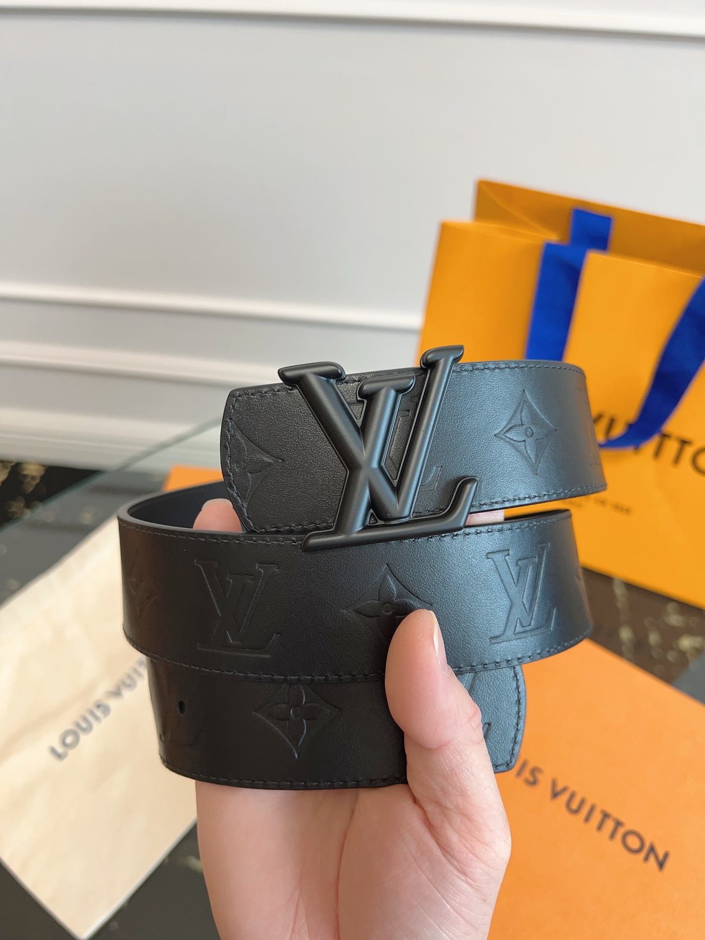 上新～🤩驴家法国🇫🇷原厂皮料尺寸4.0cm五金进口炉内五...